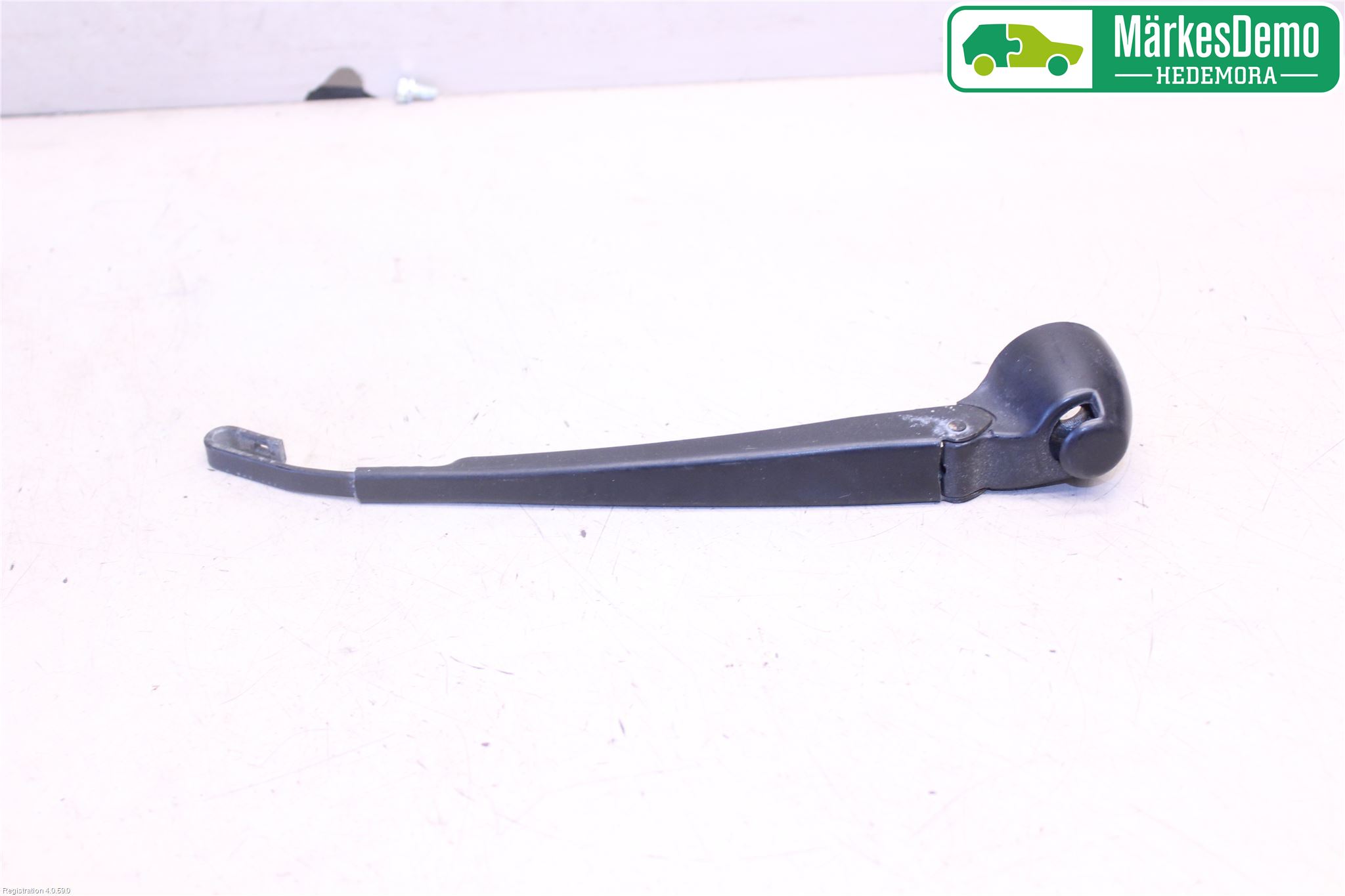 Audi A6/S6     97-05 Torkararm-Bakruta