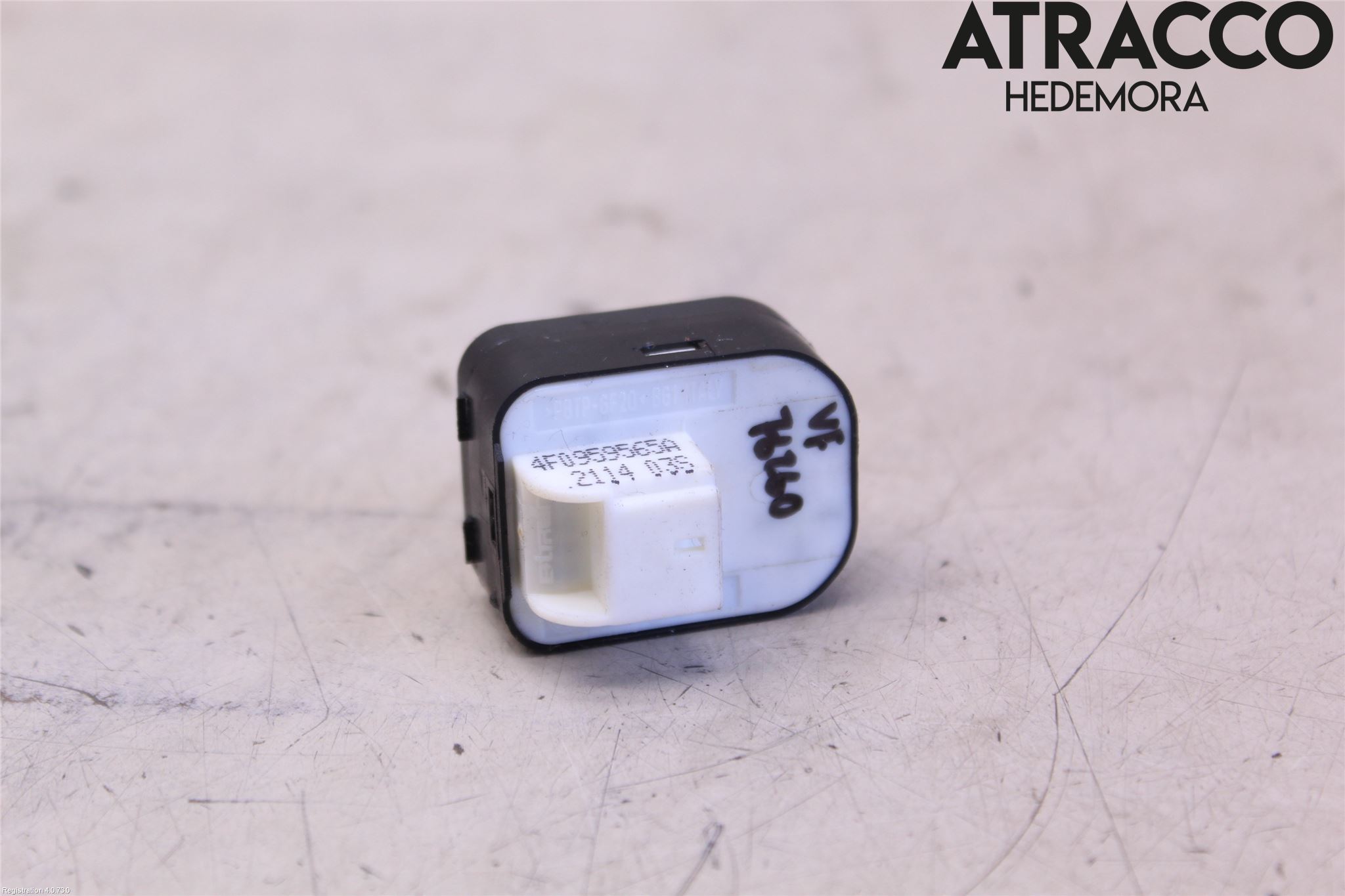 Audi Q7/SQ7 Strömställare Spegel