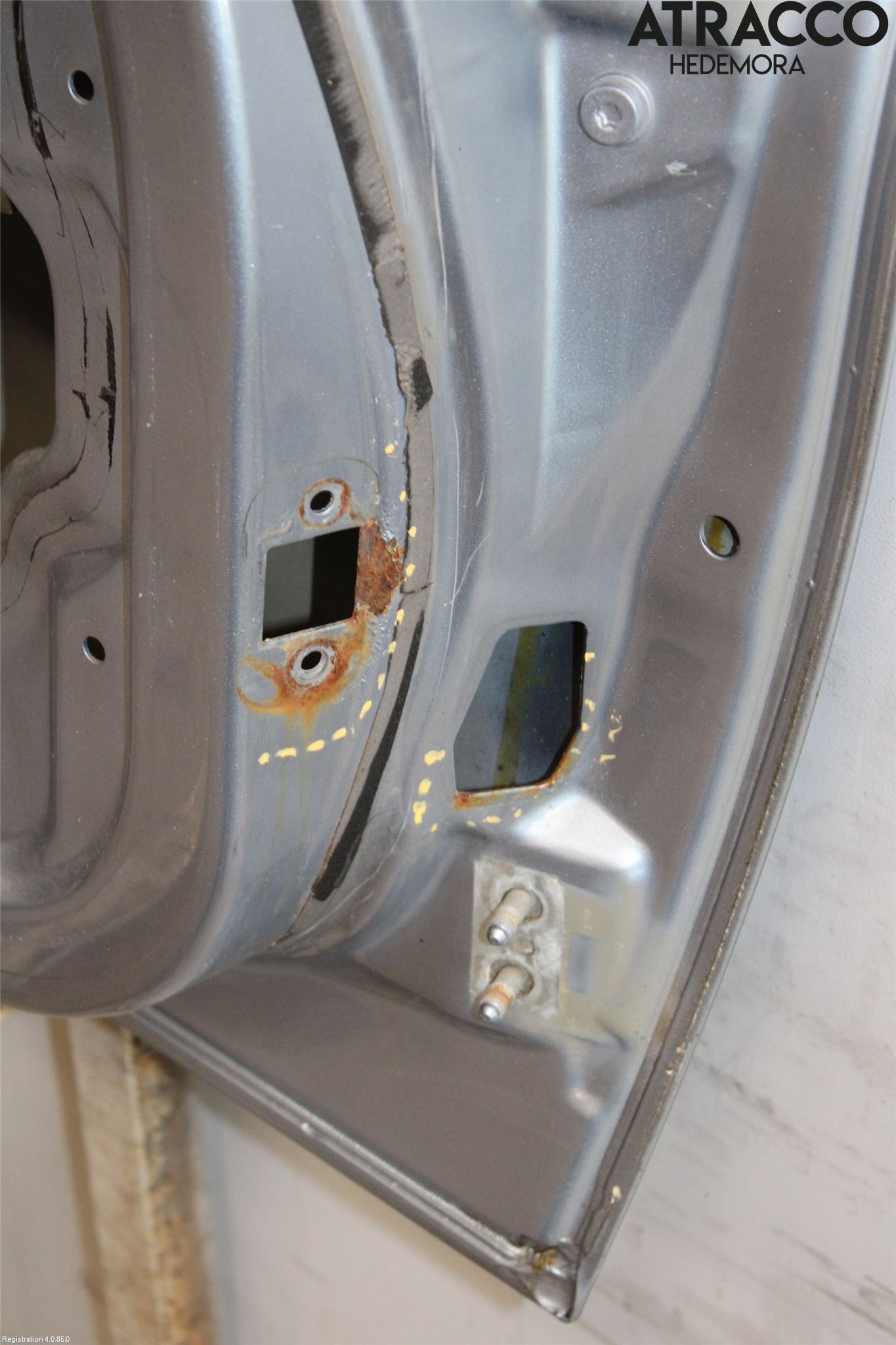 BMW 3 E90/91 SED/TOU 05-12 Dörr Fram Vänster