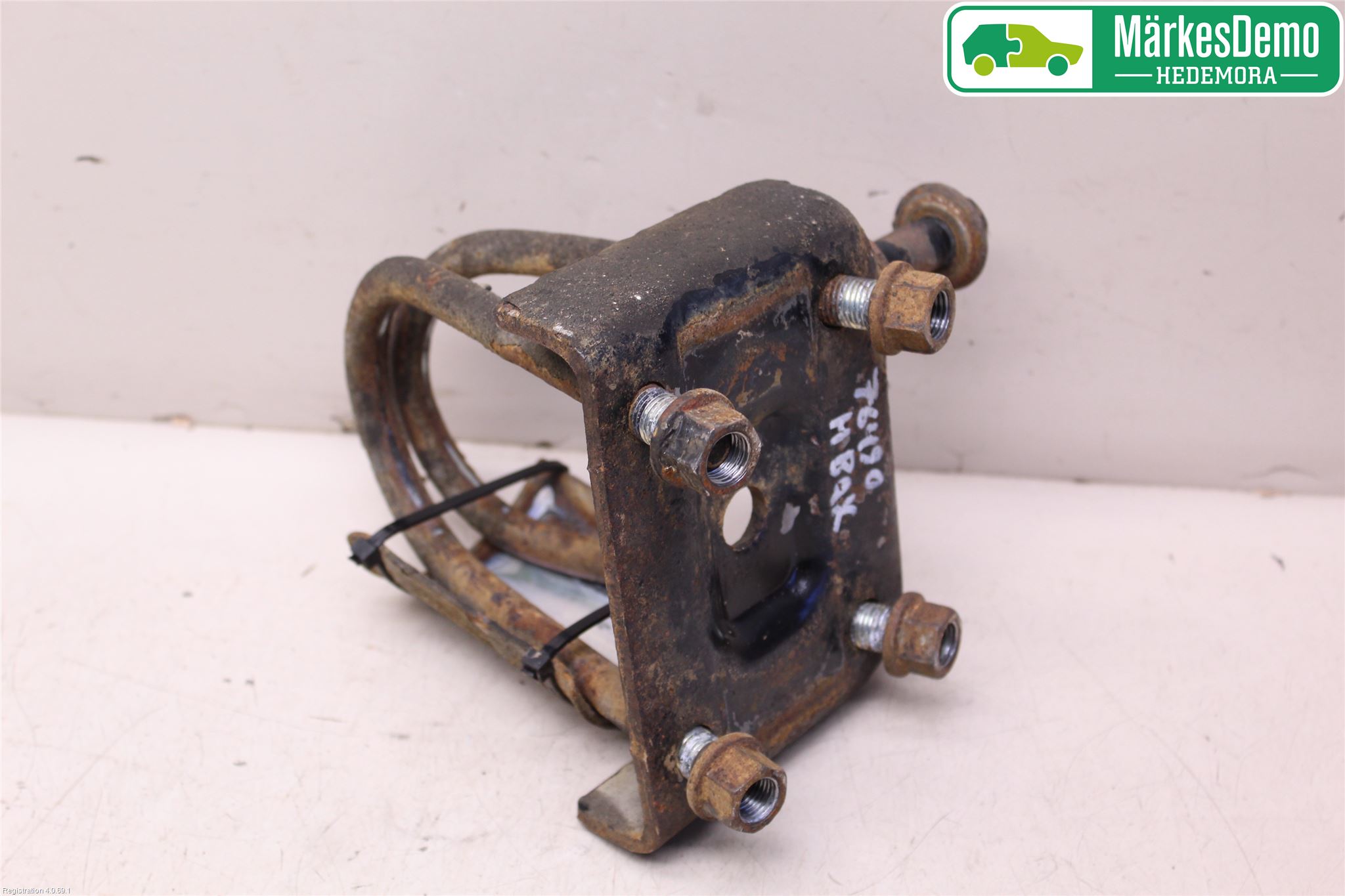 Isuzu D-MAX Bladfjäderhänke Bak