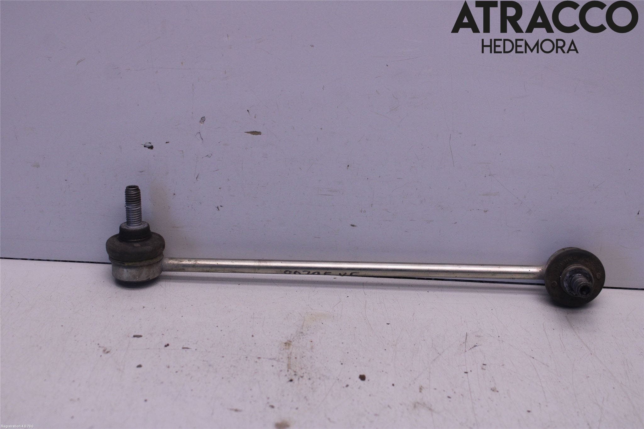 Mercedes-Benz MB C (203) 00-07 Krängningshämmarstag Fram