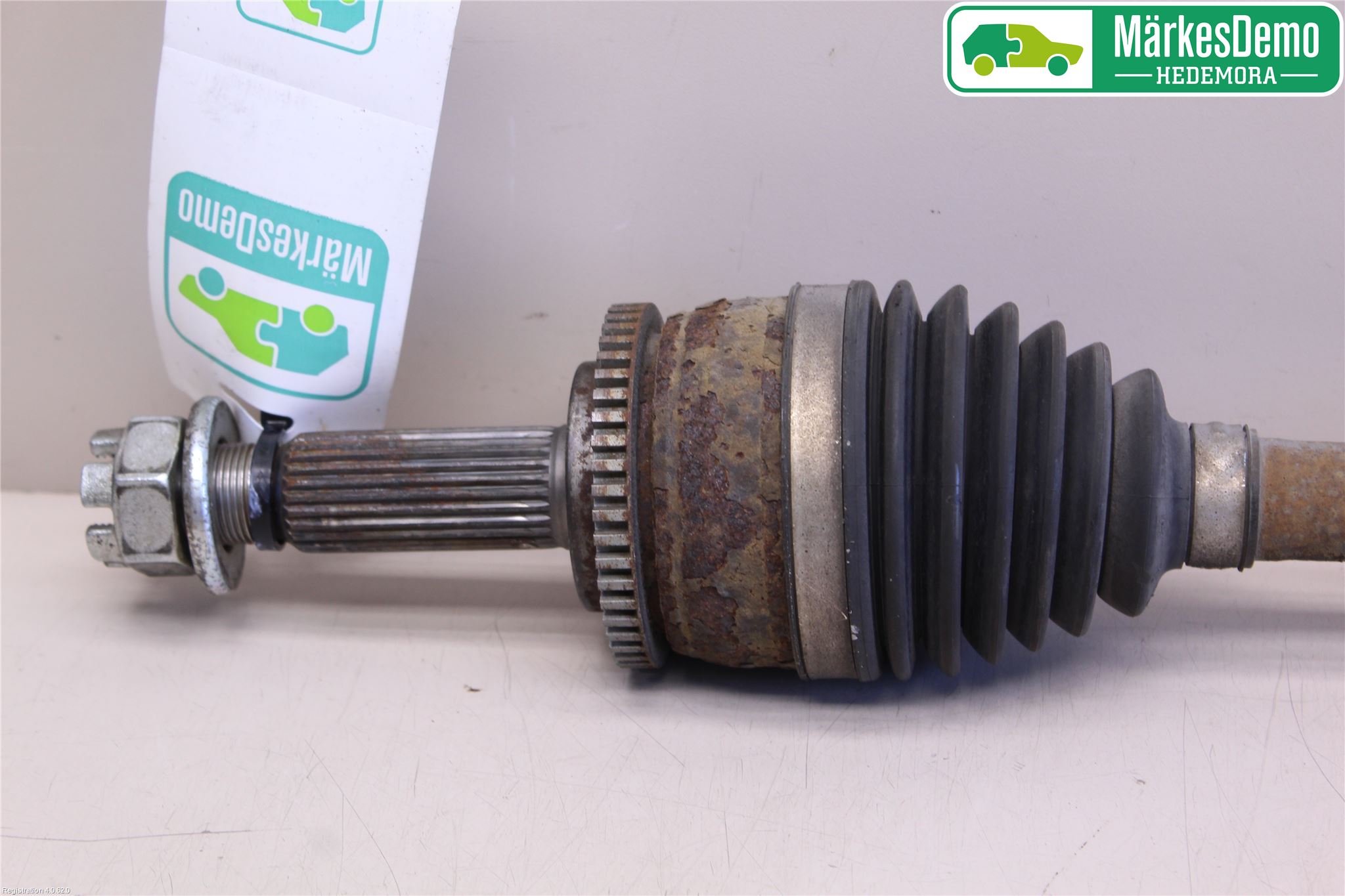 Hyundai i20 PB 09-14 Drivaxel Fram Höger