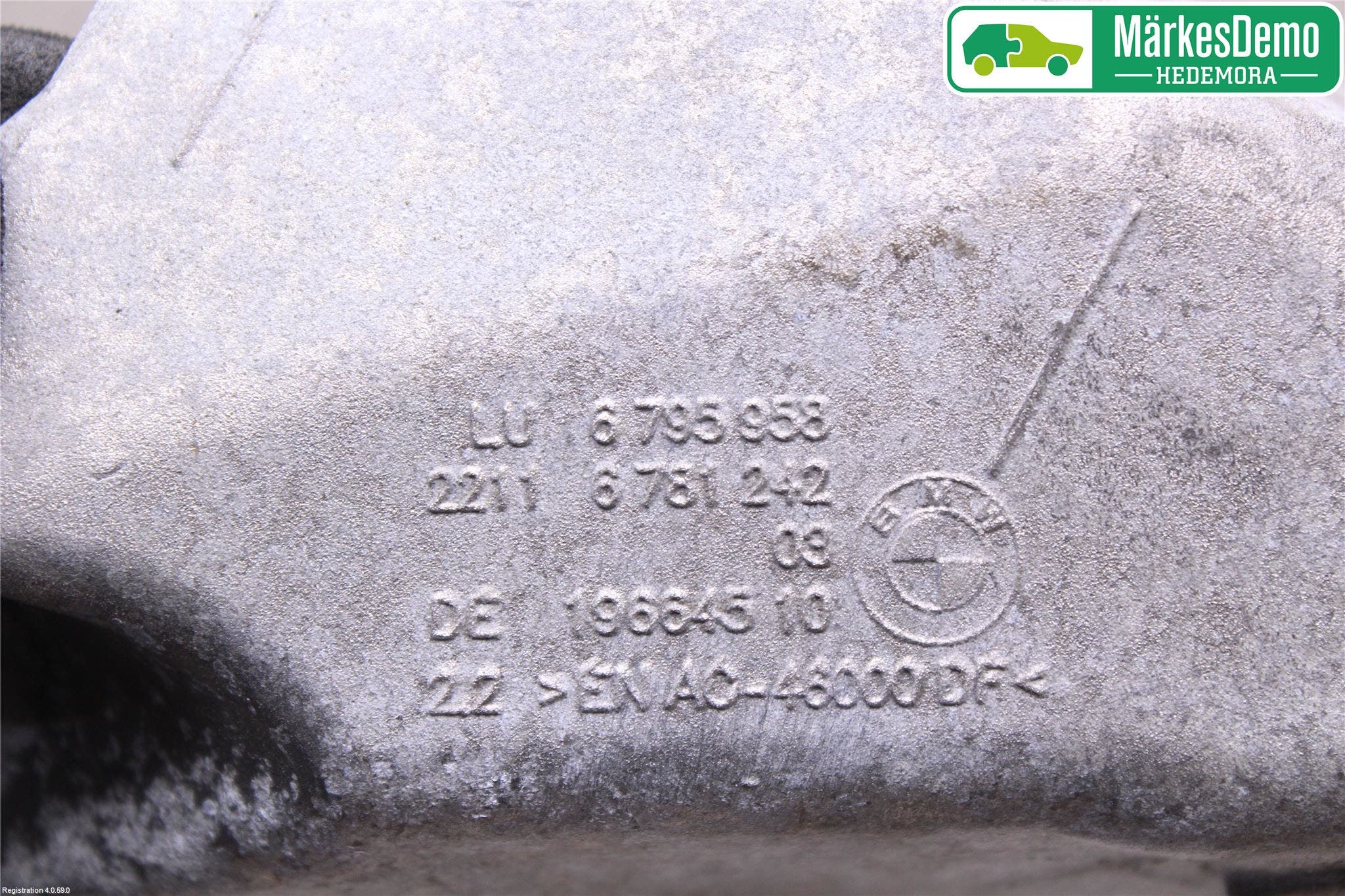 BMW 5 F10/F11/F18 09-17 Motorfäste