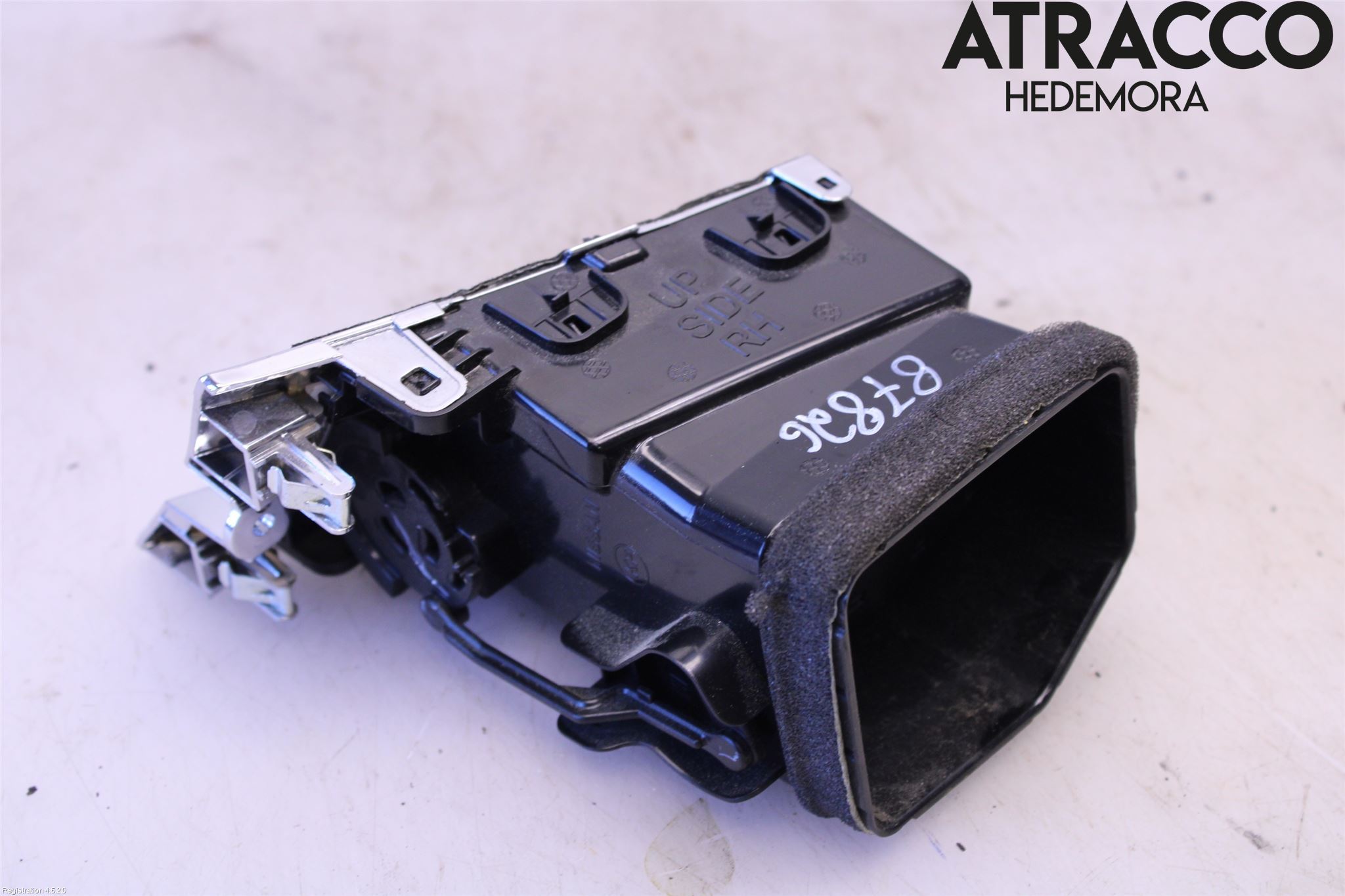 Nissan PULSAR Defrosterkanal-Munstycke