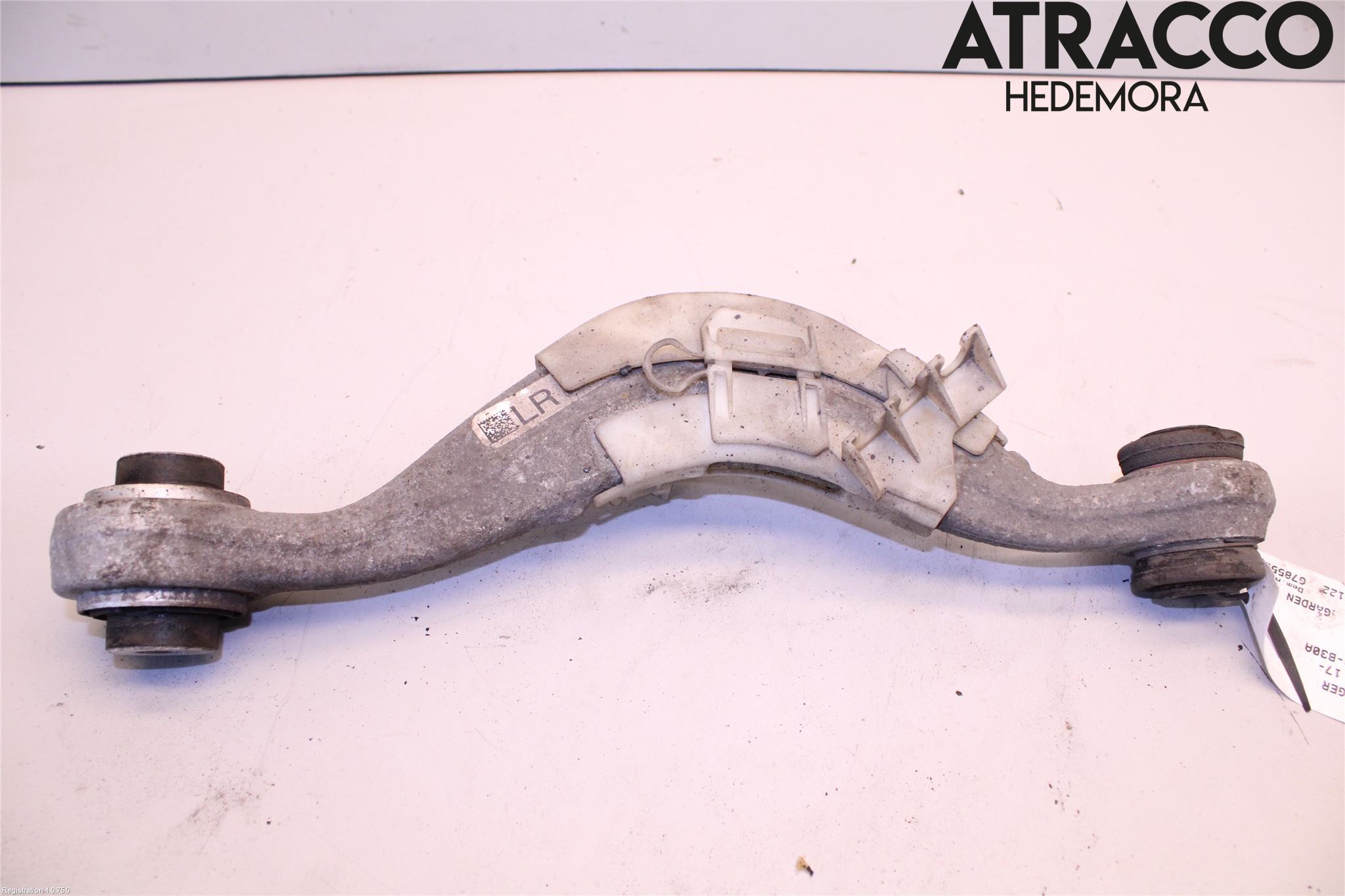 BMW 5 G30/G31/F90 17-23 Bärarm Bak Övre Höger