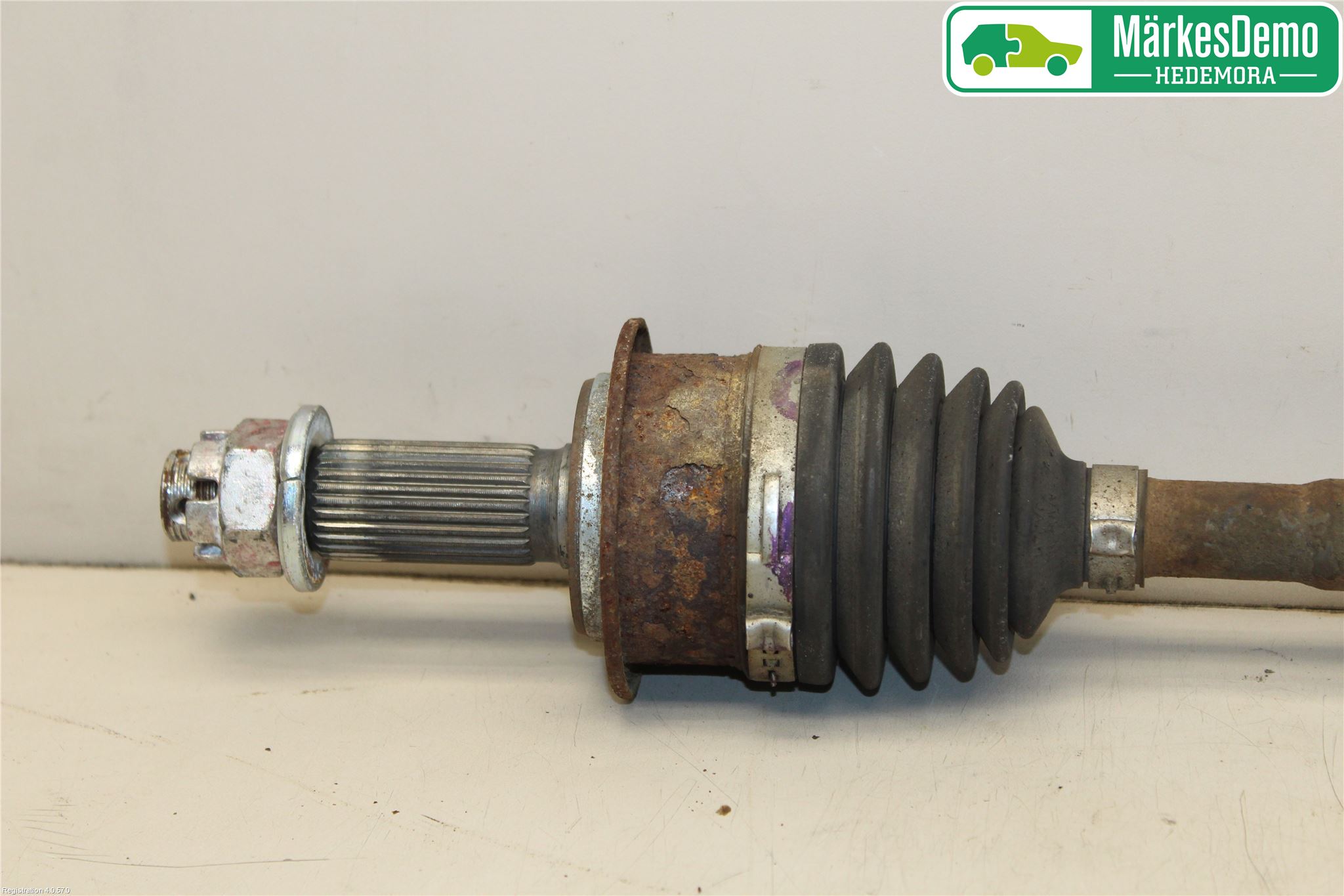 Mitsubishi OUTLANDER 07-12 Drivaxel Bak Vänster