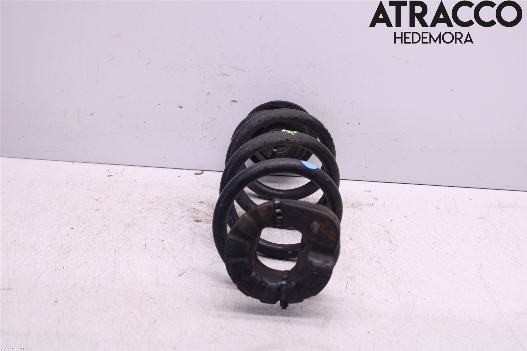 Nissan X-TRAIL 14-21 Fjäder Bak