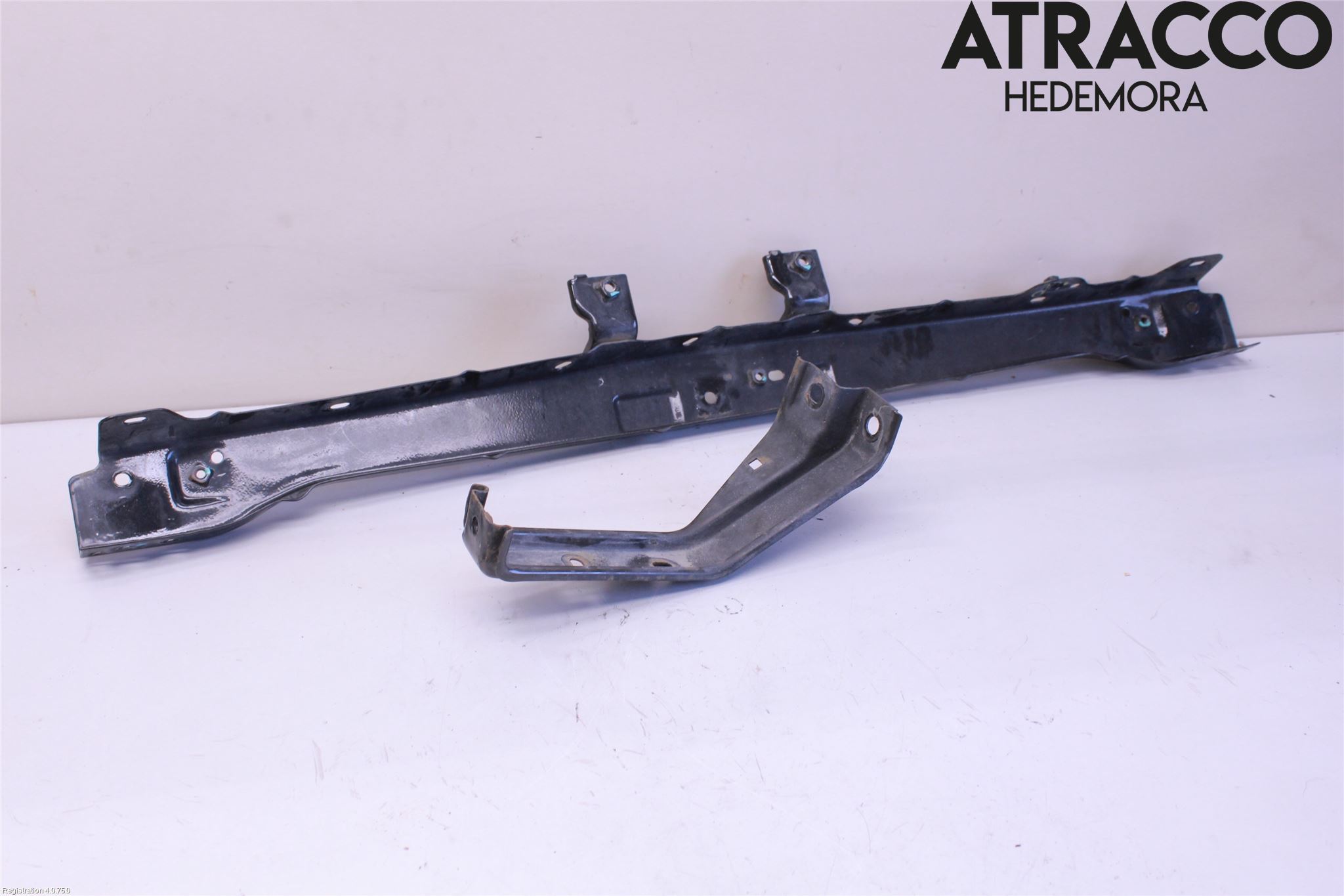 Fiat FULLBACK 16-19 Kylarfäste-Ram-Balk