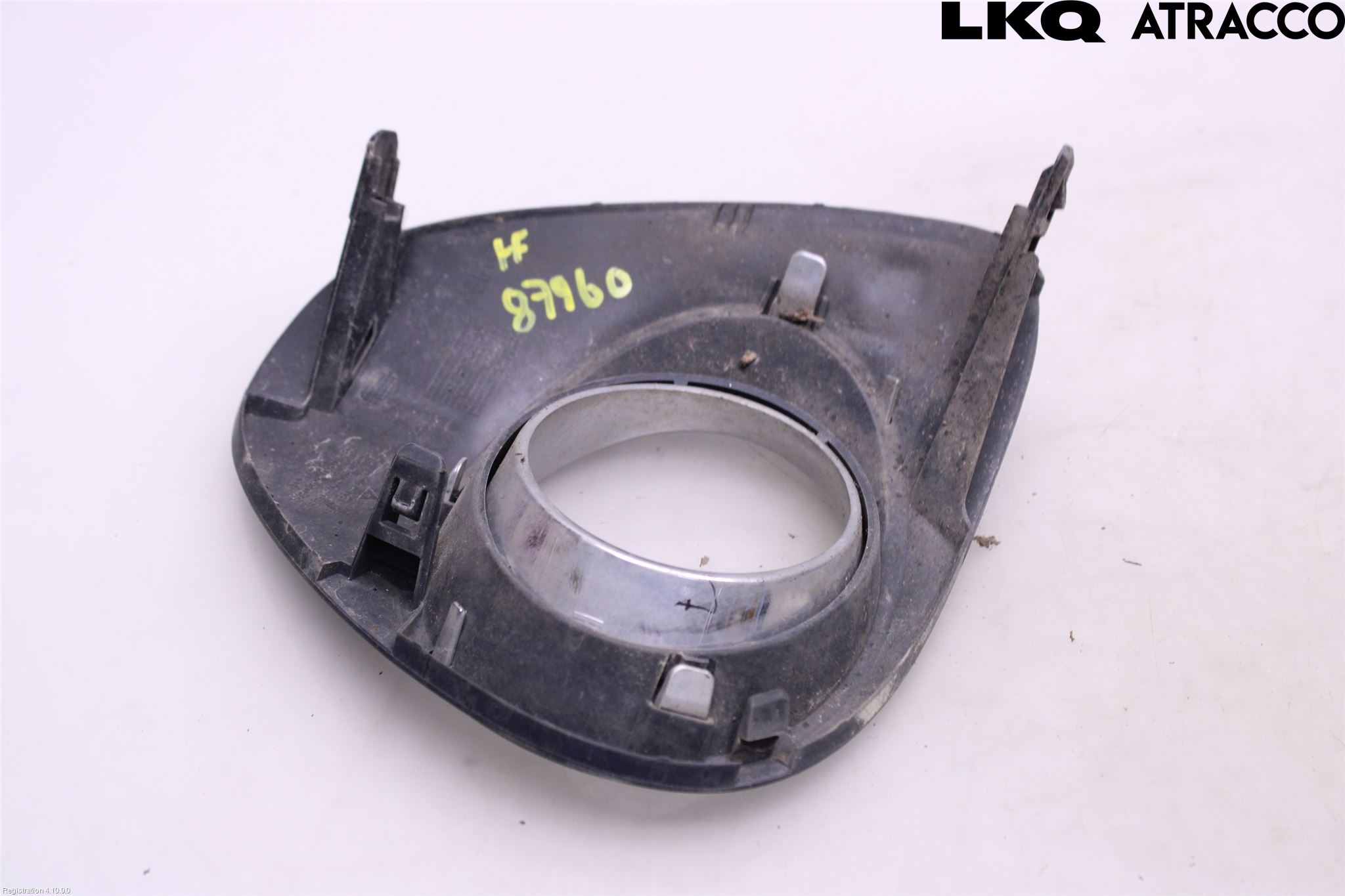 Toyota AVENSIS 09-15 Dimljussarg Fram