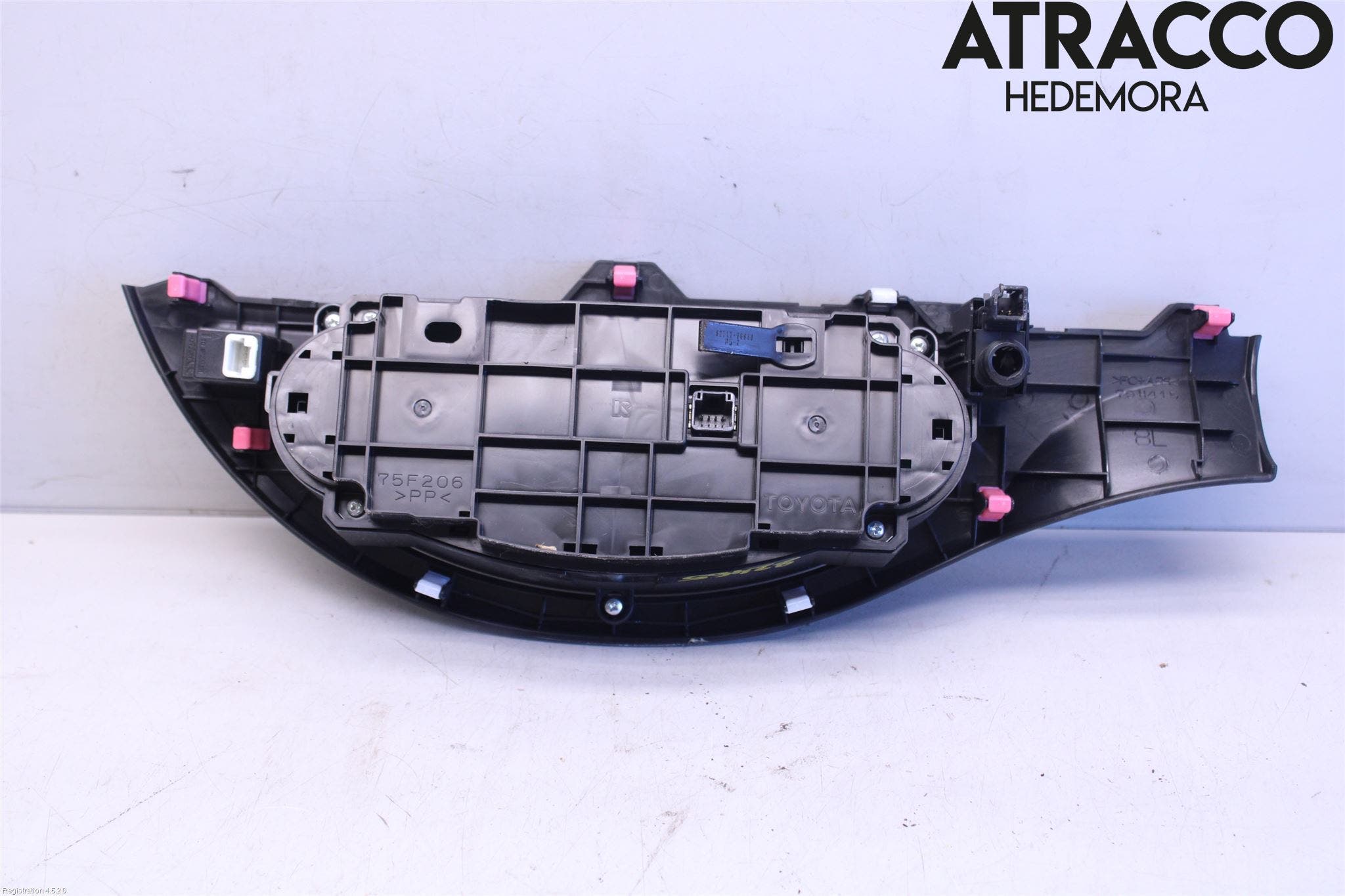 Toyota YARIS XP130 15-20 Ac Styrenhet Ac Manöveren