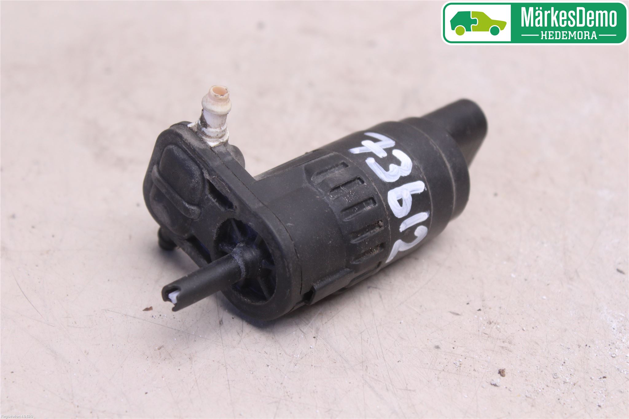 Volkswagen VW GOLF PLUS/CROSS GOLF 04-14 Spolarpump Vindruta