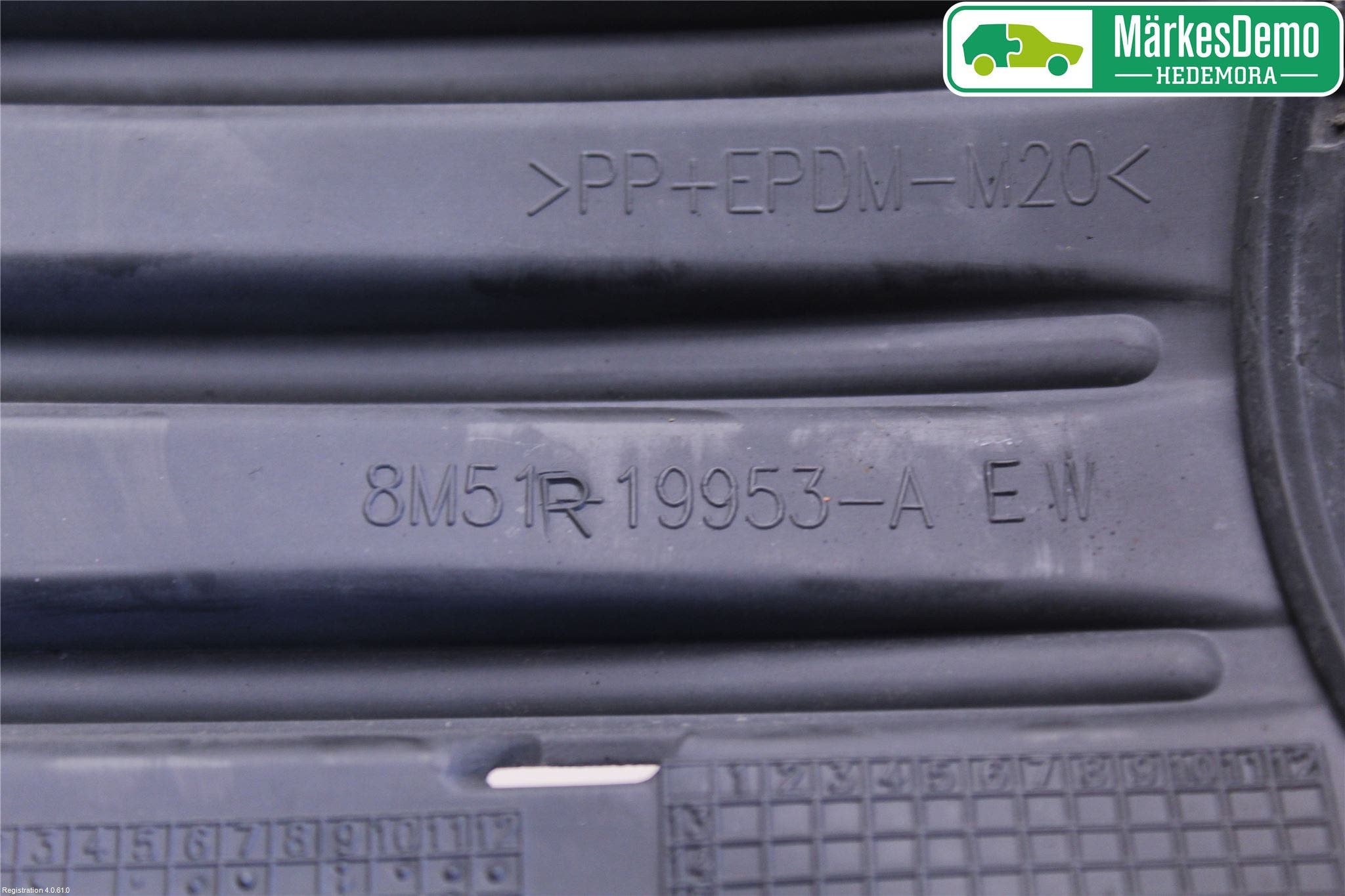 Ford FOCUS 08-11 Dimljussarg Fram