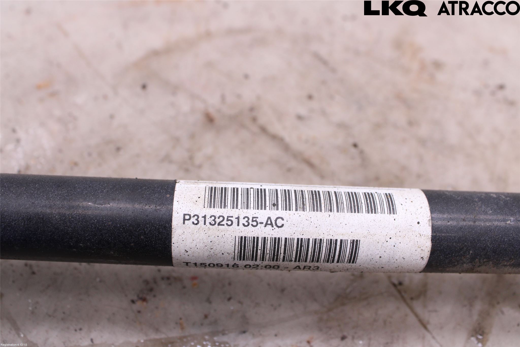 Volvo V60 CROSS COUNTRY 16-18 Drivaxel Bak Vänster