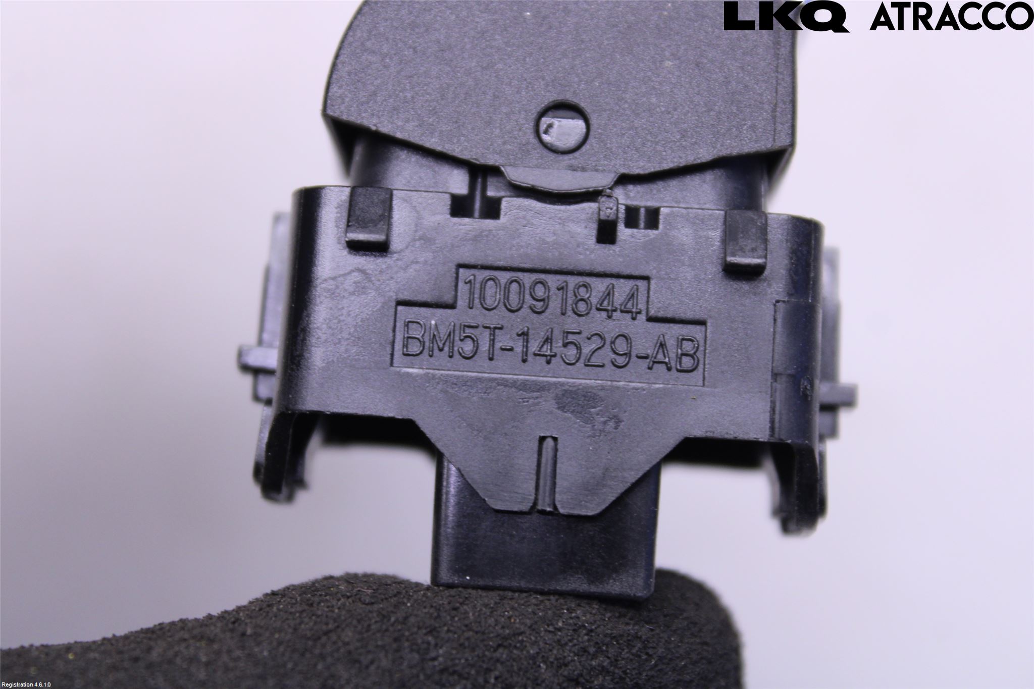 Ford B-MAX 12-17 Strömställare Elhiss