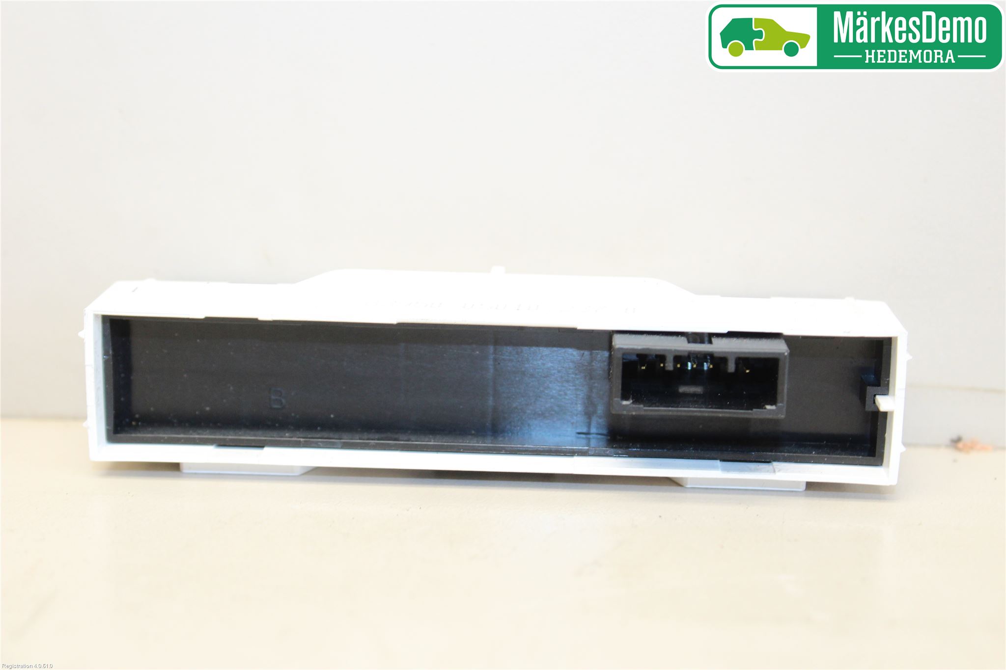 Toyota AVENSIS 09-15 Kontrolldisplay