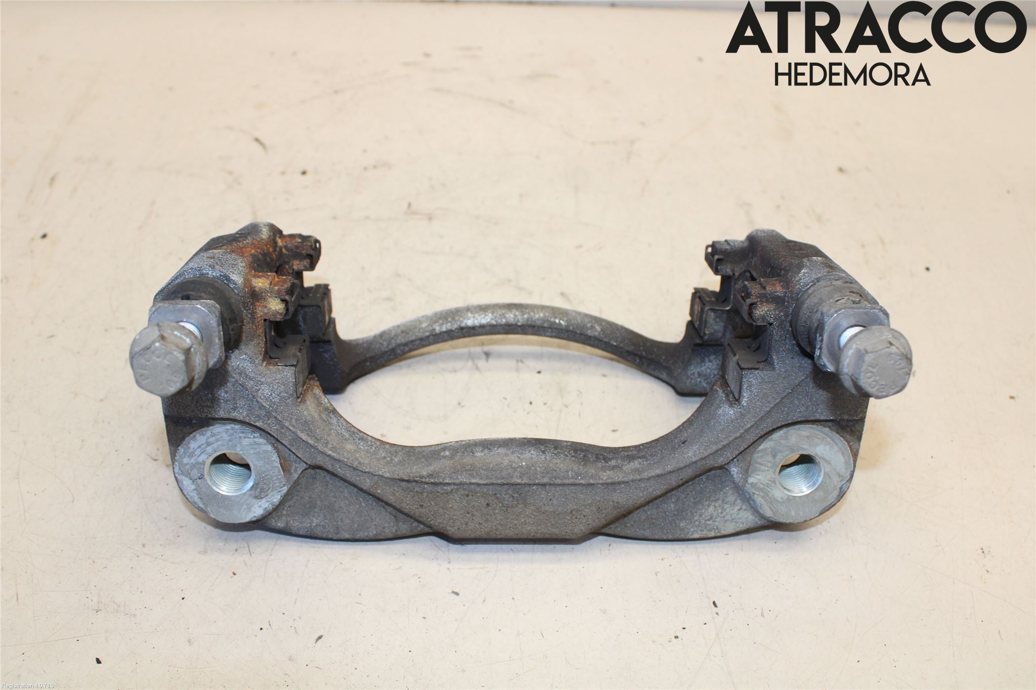 Volkswagen VW AMAROK 2H 10-22 Bromsokshållare