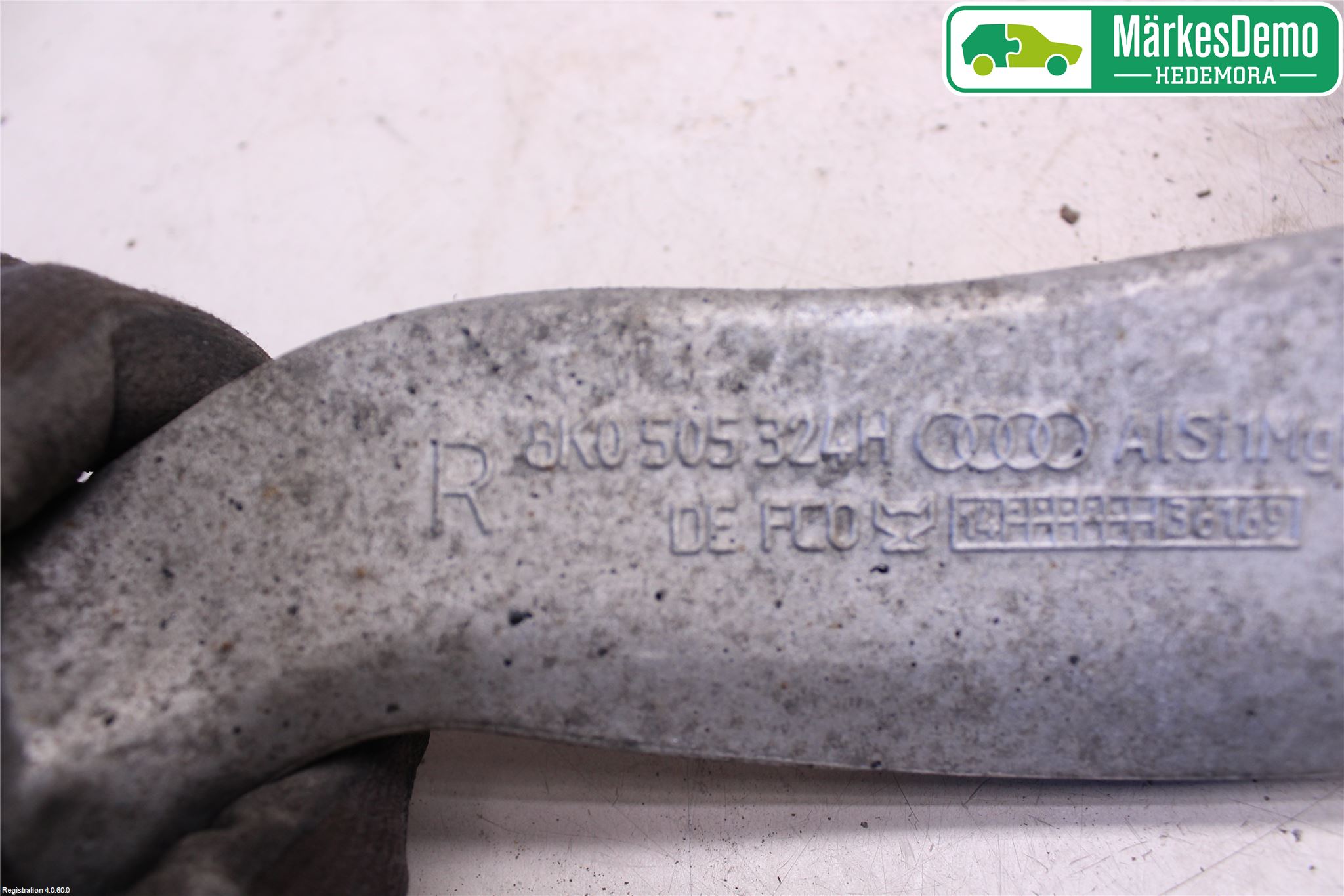 Audi Q5 09-16 Bärarm Bak Övre Höger