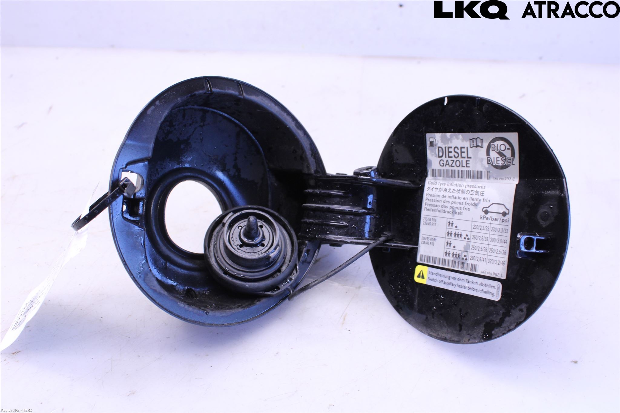 Volkswagen VW PASSAT 11-14 Tanklucka