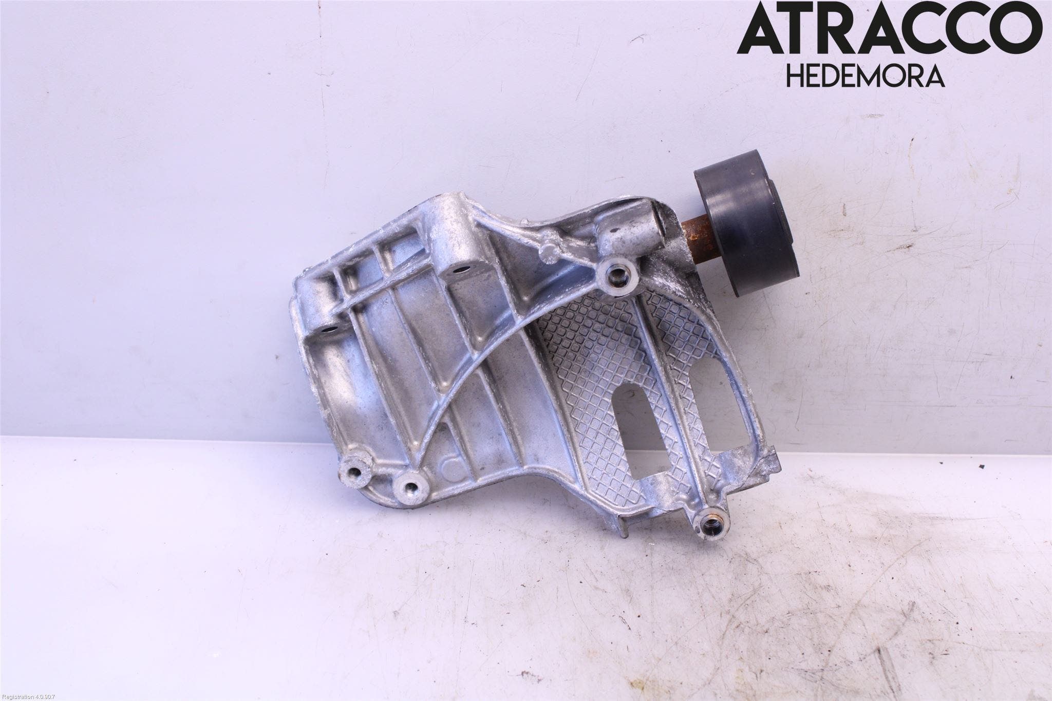 BMW 4 F32/F33/F82/F83 13-20 Ac Kompressor-Fäste