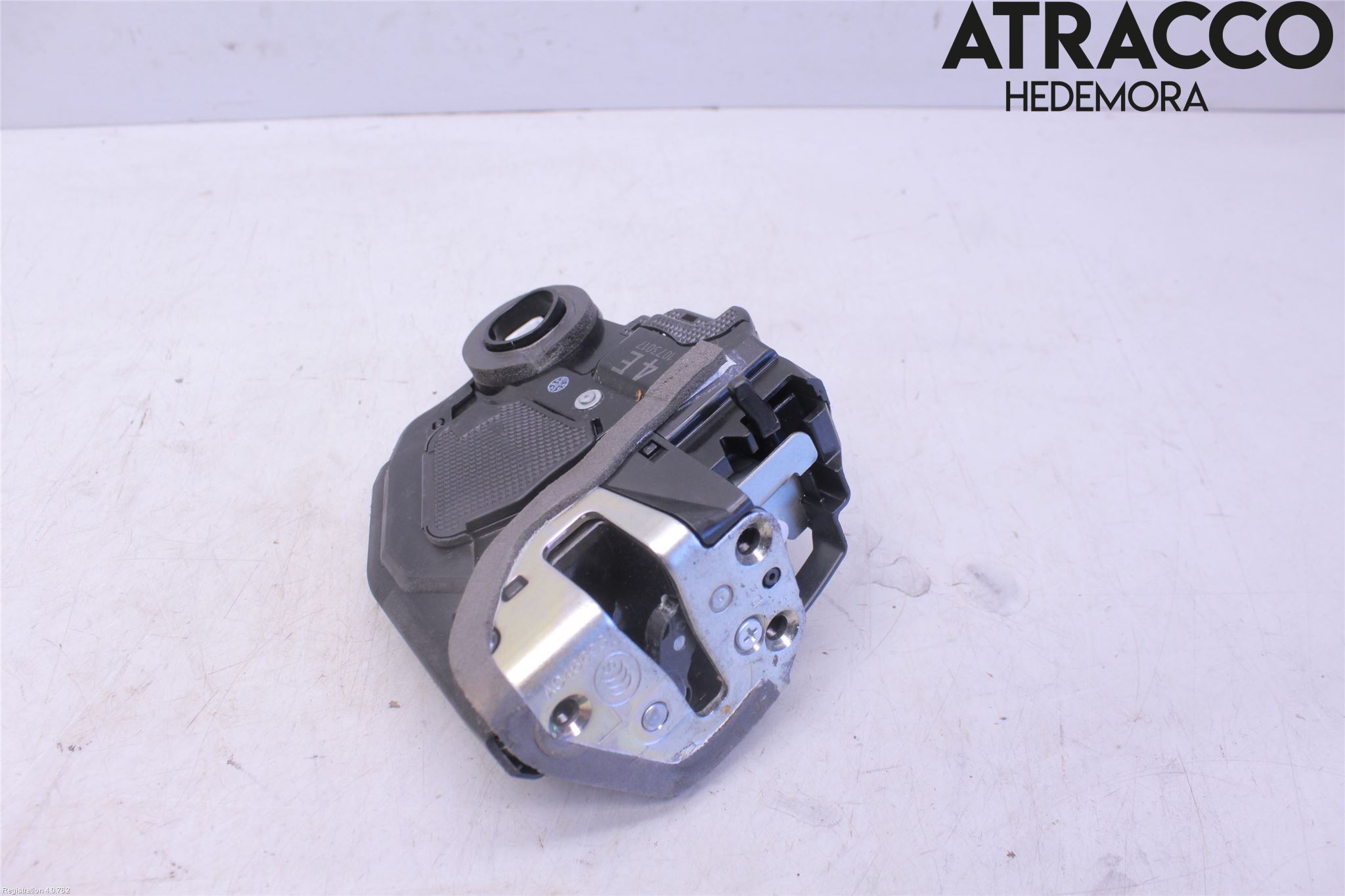 Lexus CT 200h Låskista-Dörrlås