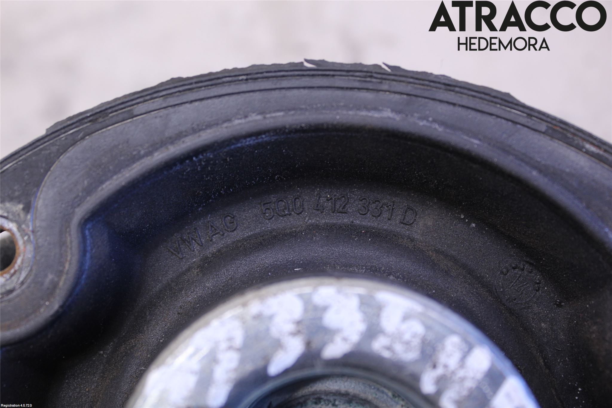 Volkswagen VW GOLF / E-GOLF VII 13-20 Fjäderbenslager Fram