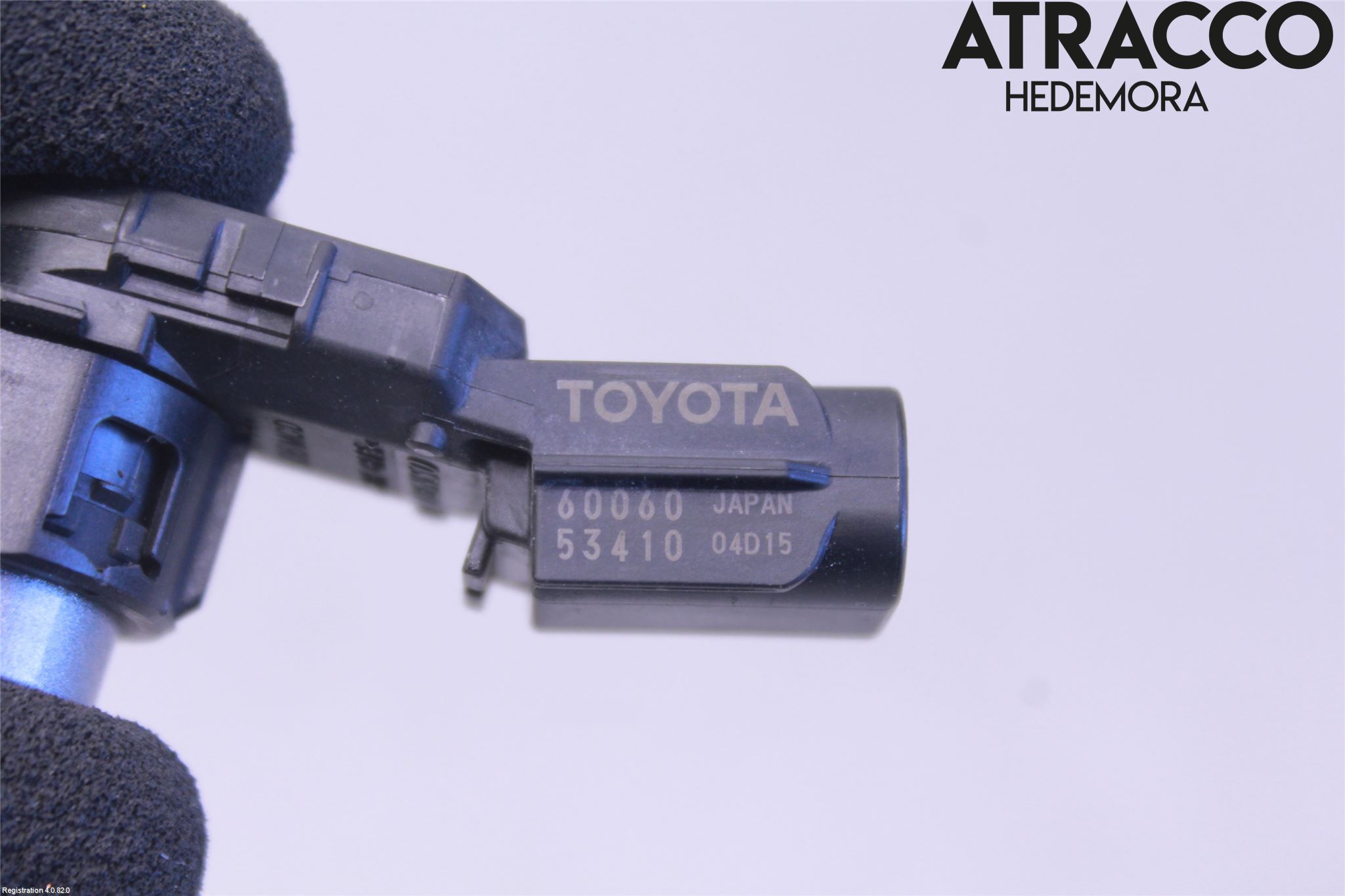 Toyota RAV4 19- Parkeringshjälp Frontsensor