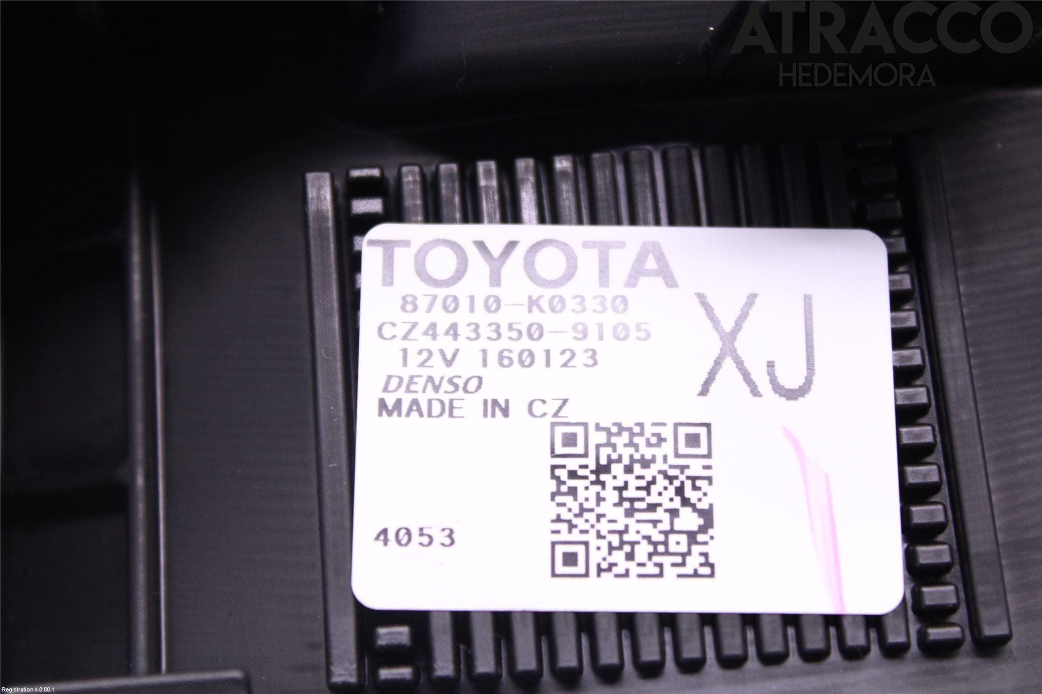 Toyota YARIS CROSS XP21 21- Deflektor Plåt-Plast Kylning