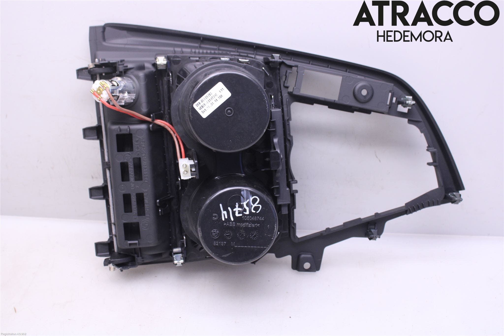 BMW 3 F30/F31/F80 12-19 Mugghållare