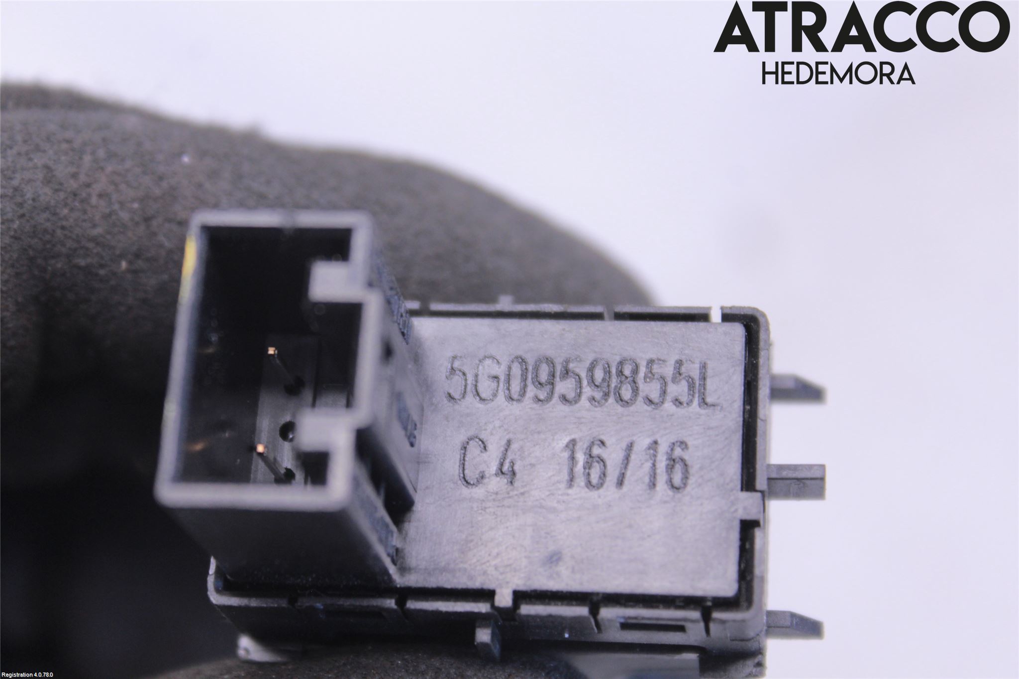 Skoda SUPERB 16-24 Strömställare Elhiss