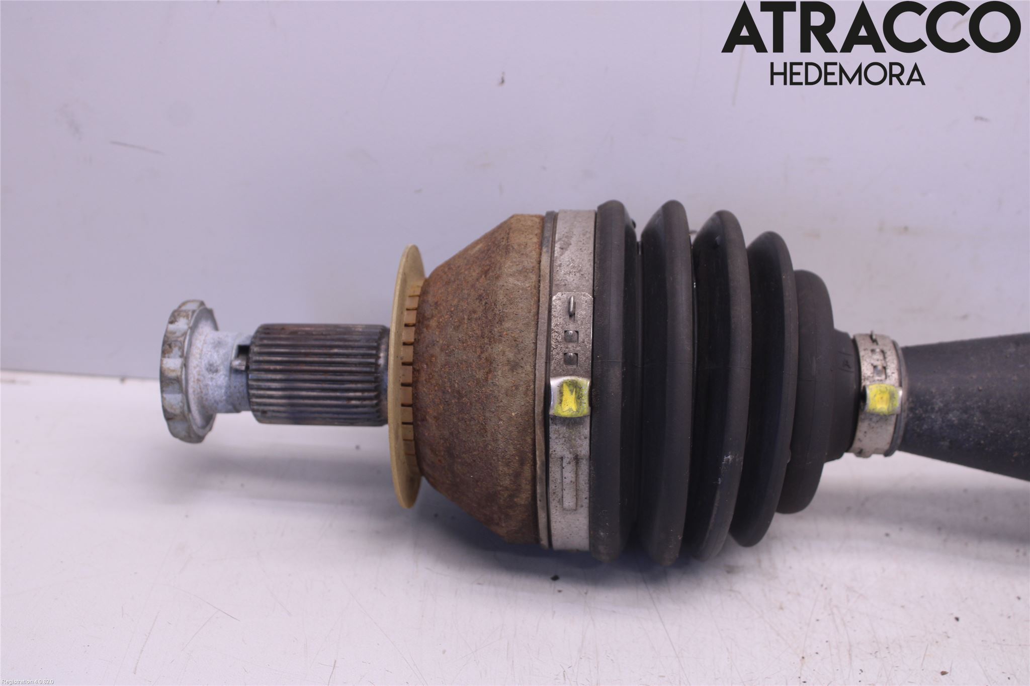 Seat IBIZA V 17-20 Drivaxel Fram Höger