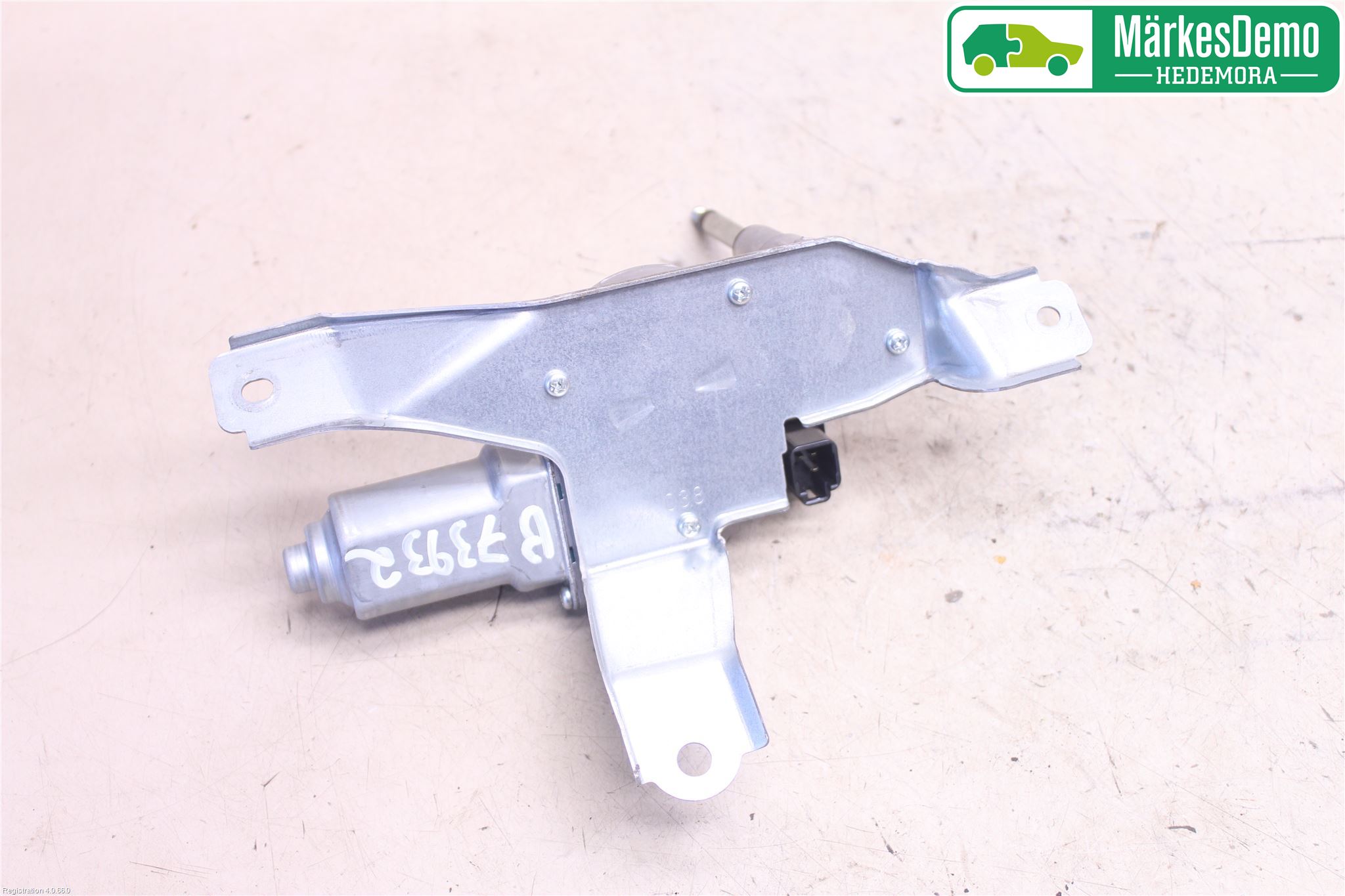 Mazda 2 (DE) 08-15 Torkarmotor Baklucka