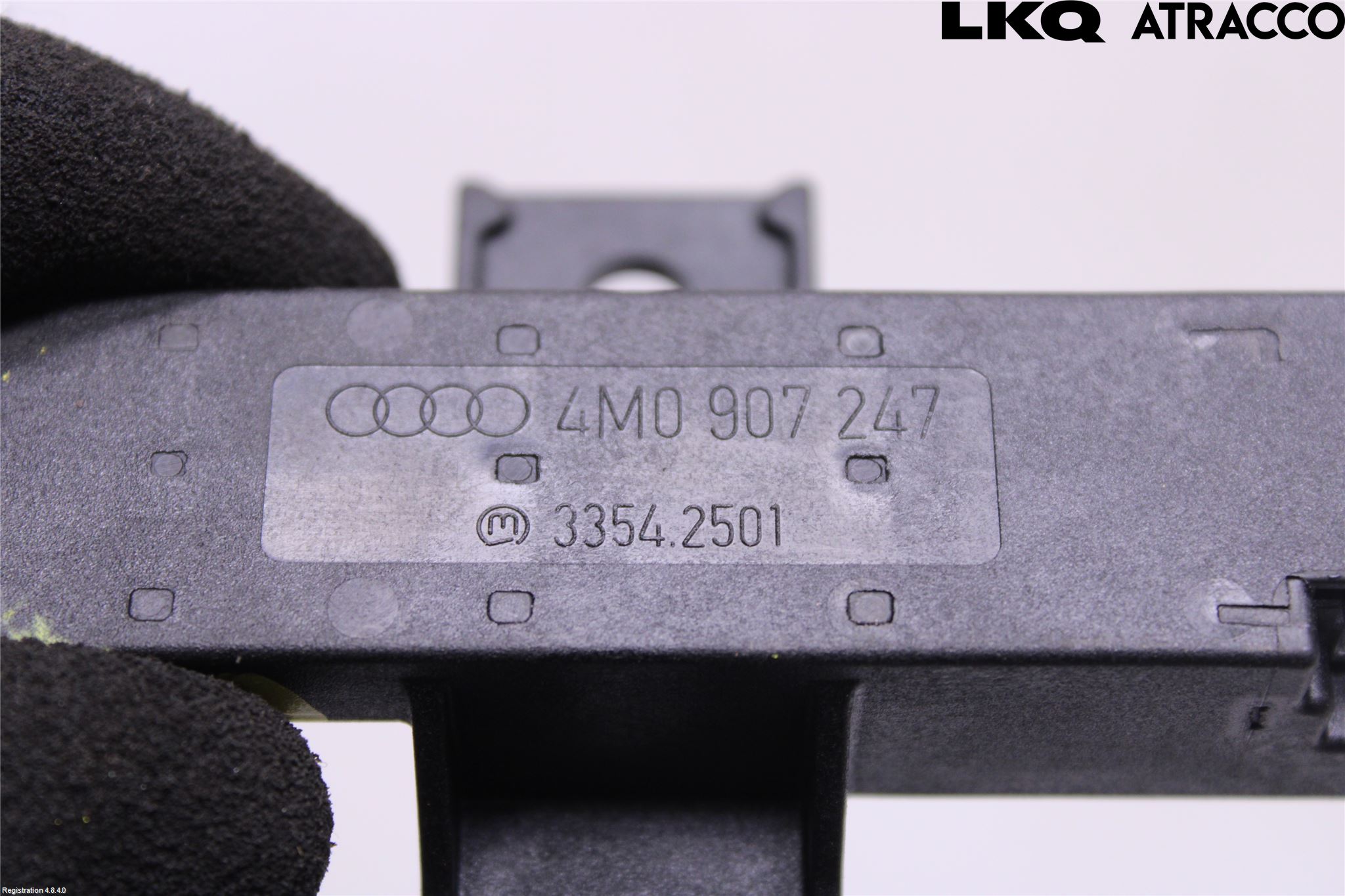 Audi A6 F2/C8 19- Antenn El