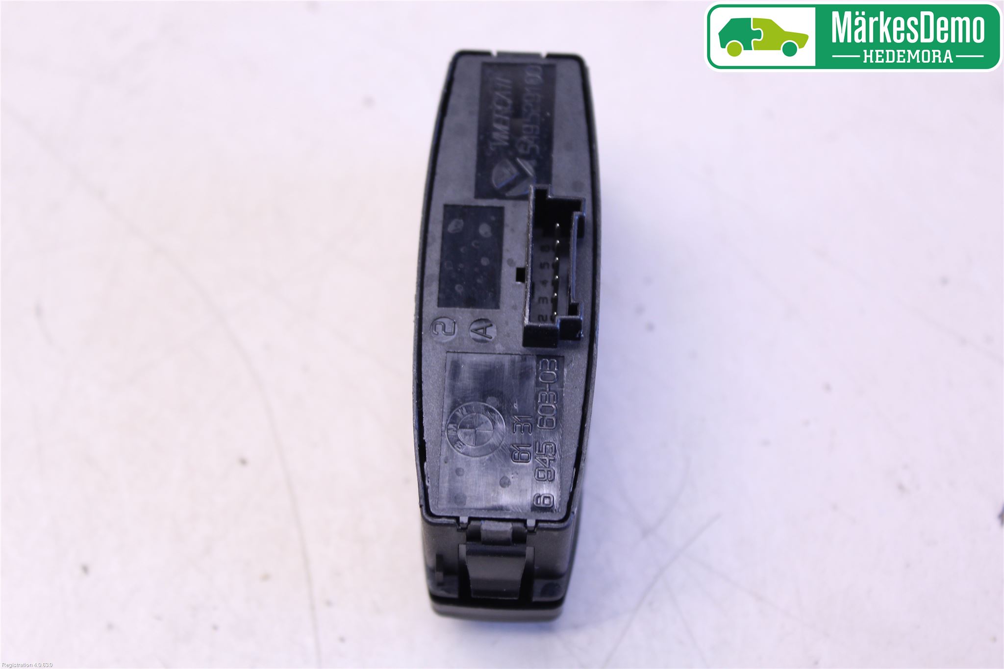 BMW 1 E87/81 5D/3D 03-11 Strömställare Varnings