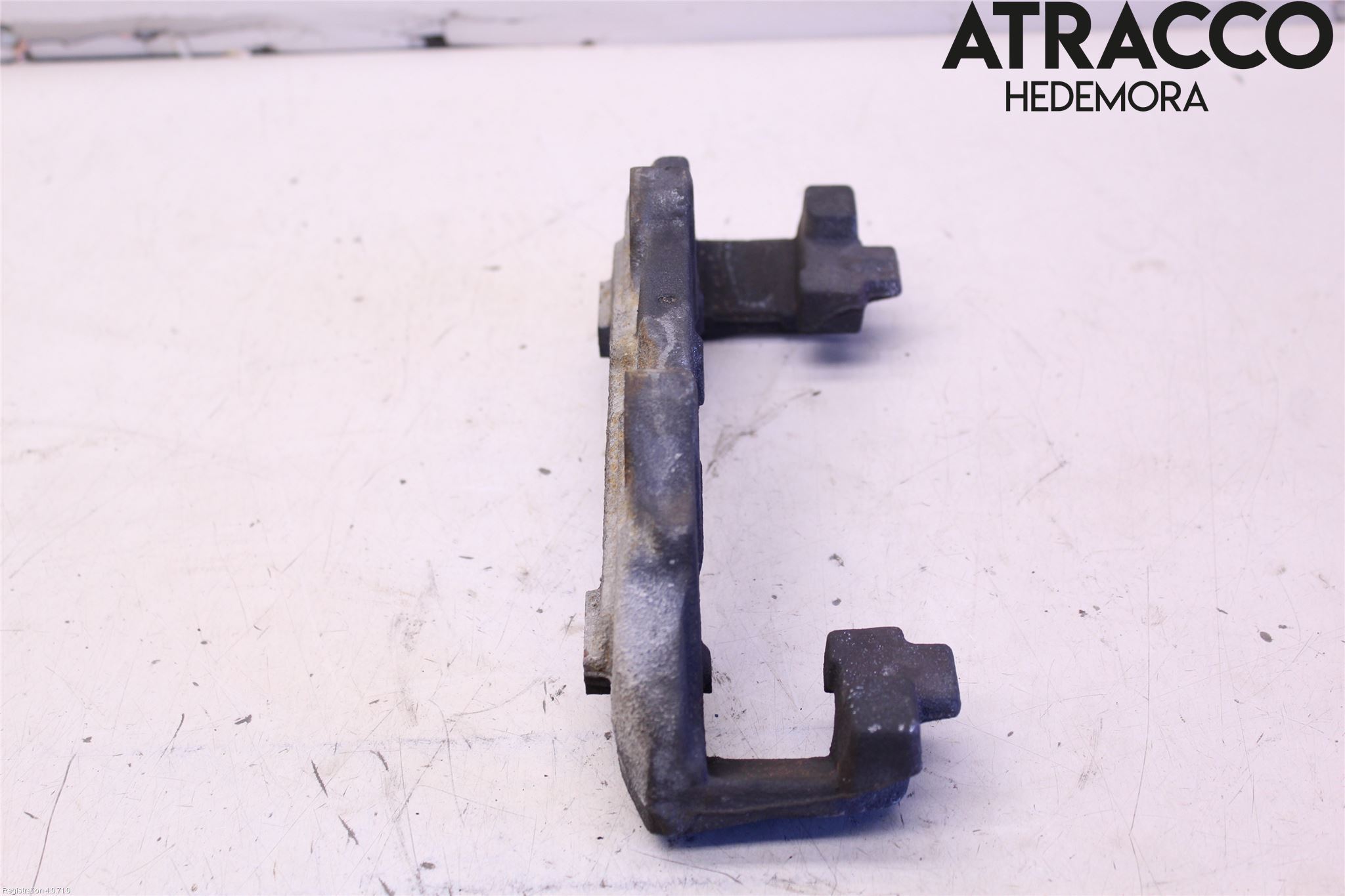 Ford KUGA 13-16 Bromsokshållare