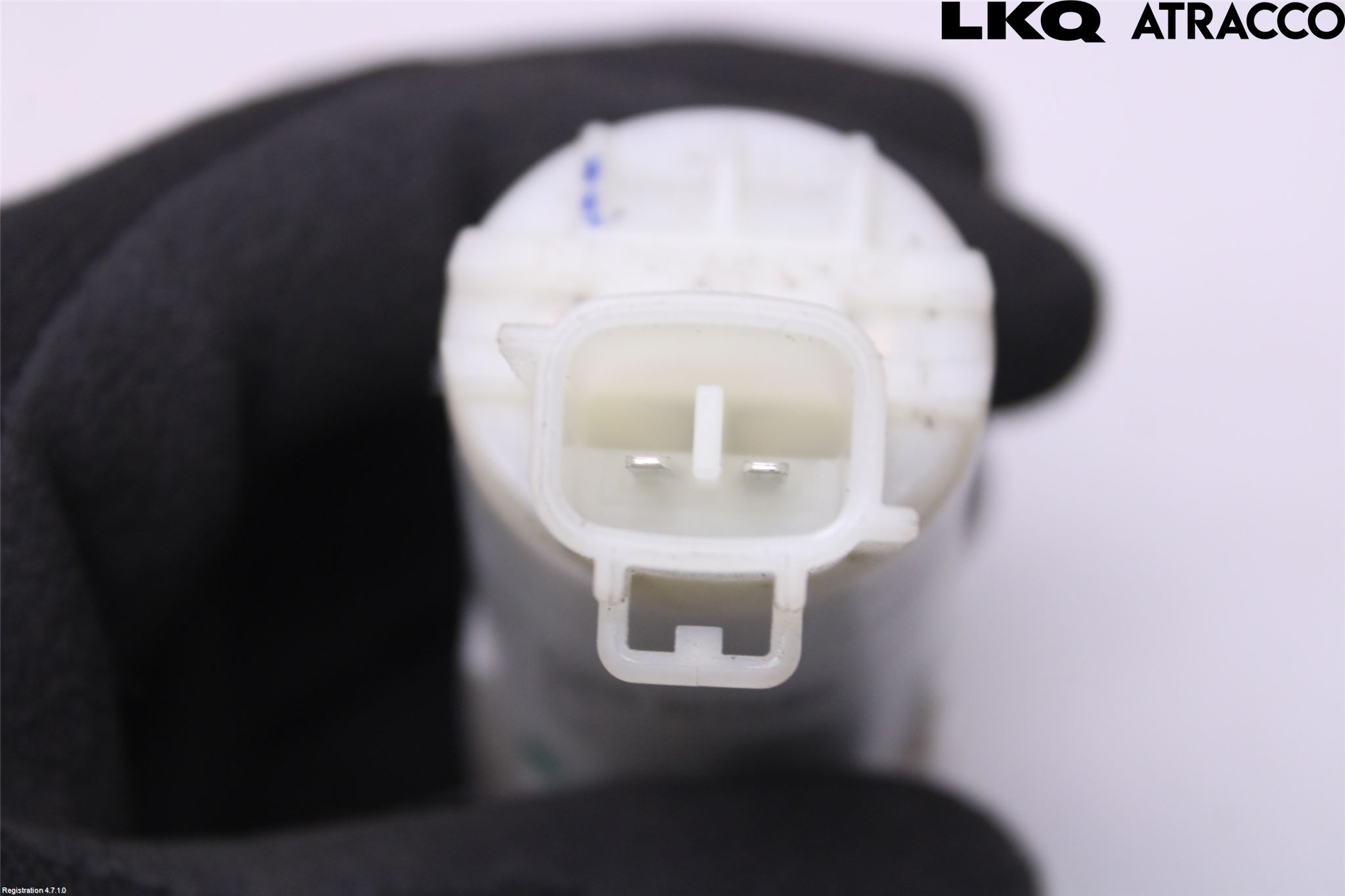 Suzuki SX4 S-CROSS 22- Spolarpump Baklucka