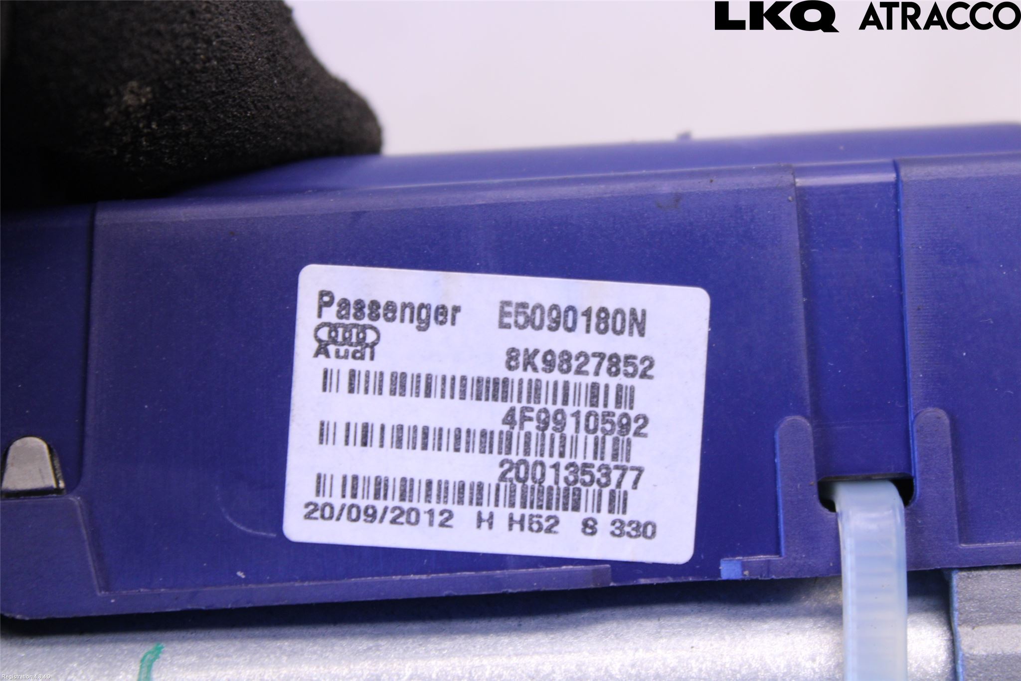 Audi A4 12-15 Bakluckeöppnare Automatisk