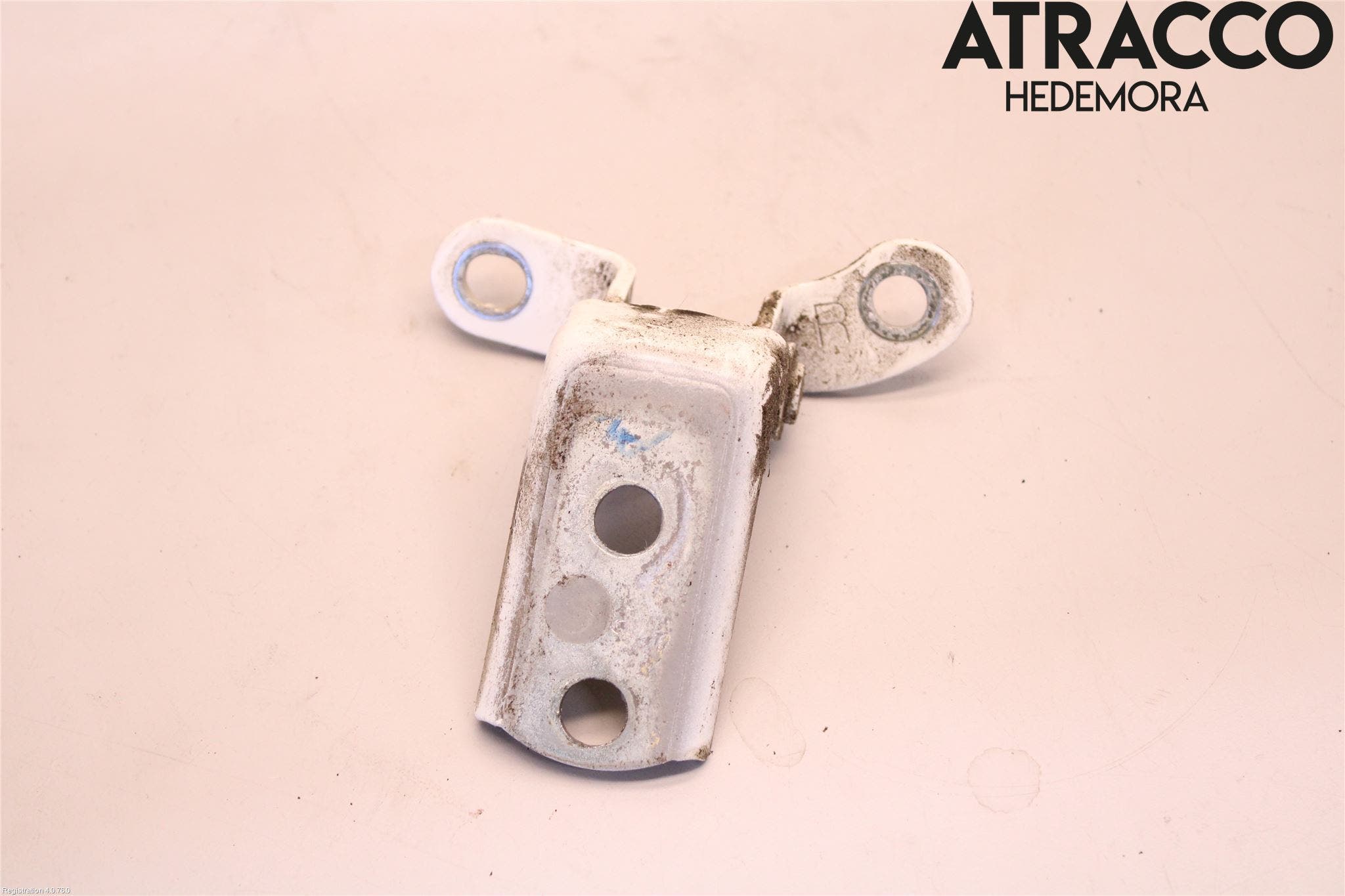 Toyota HILUX 16- Dörrgångjärn