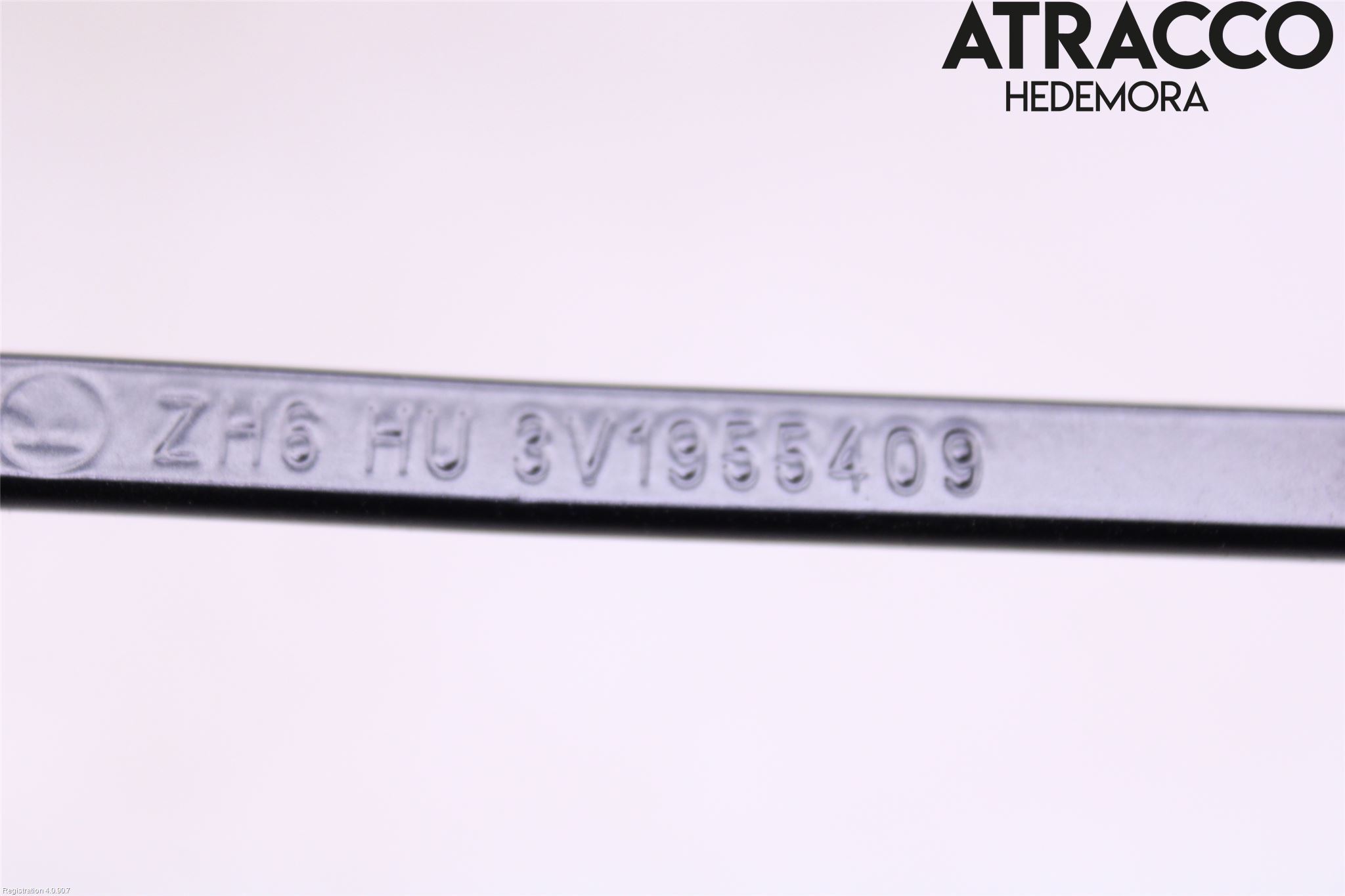 Skoda SUPERB 16-24 Torkararm Armar Vindruta