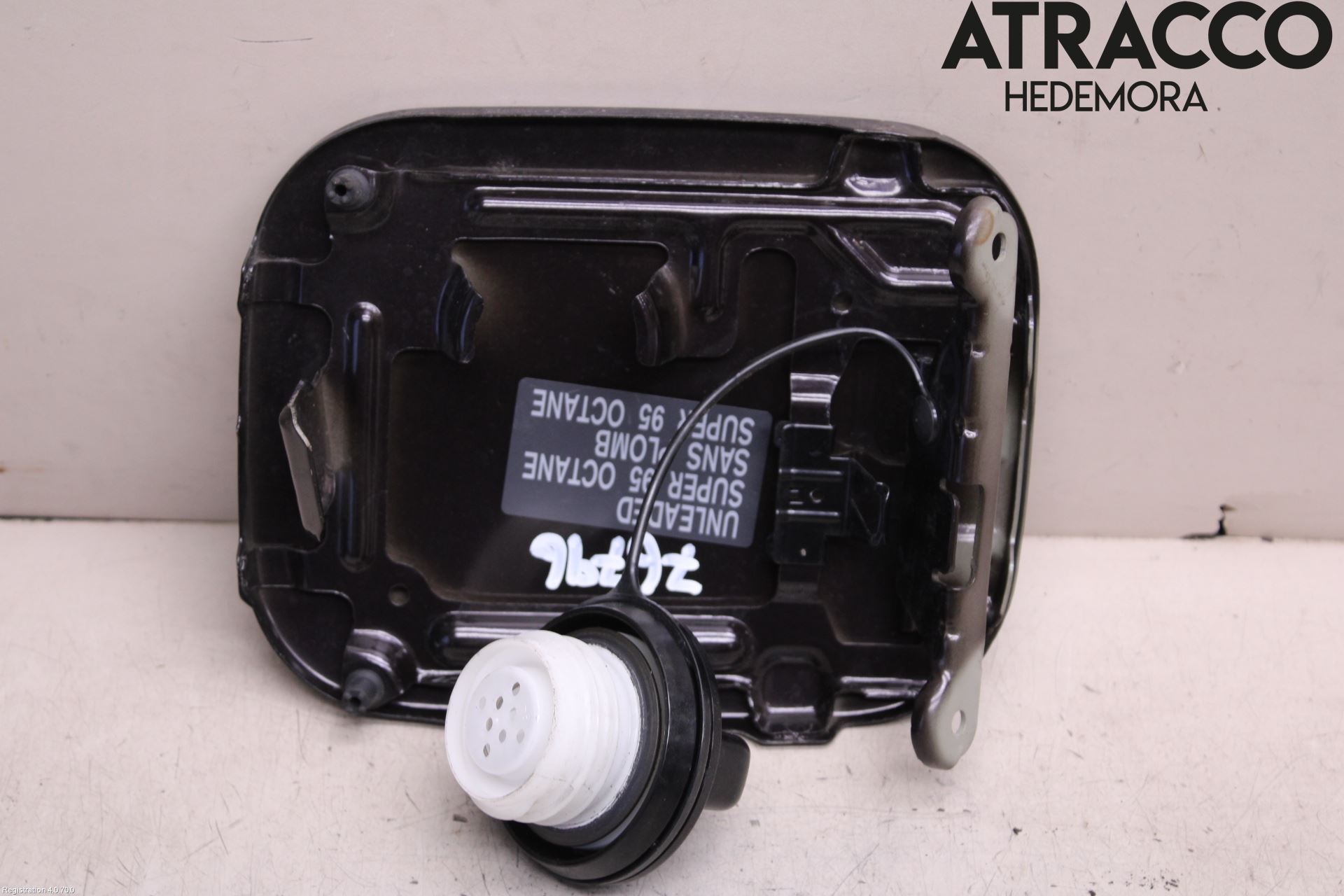 Nissan QASHQAI 14-17 Tanklucka