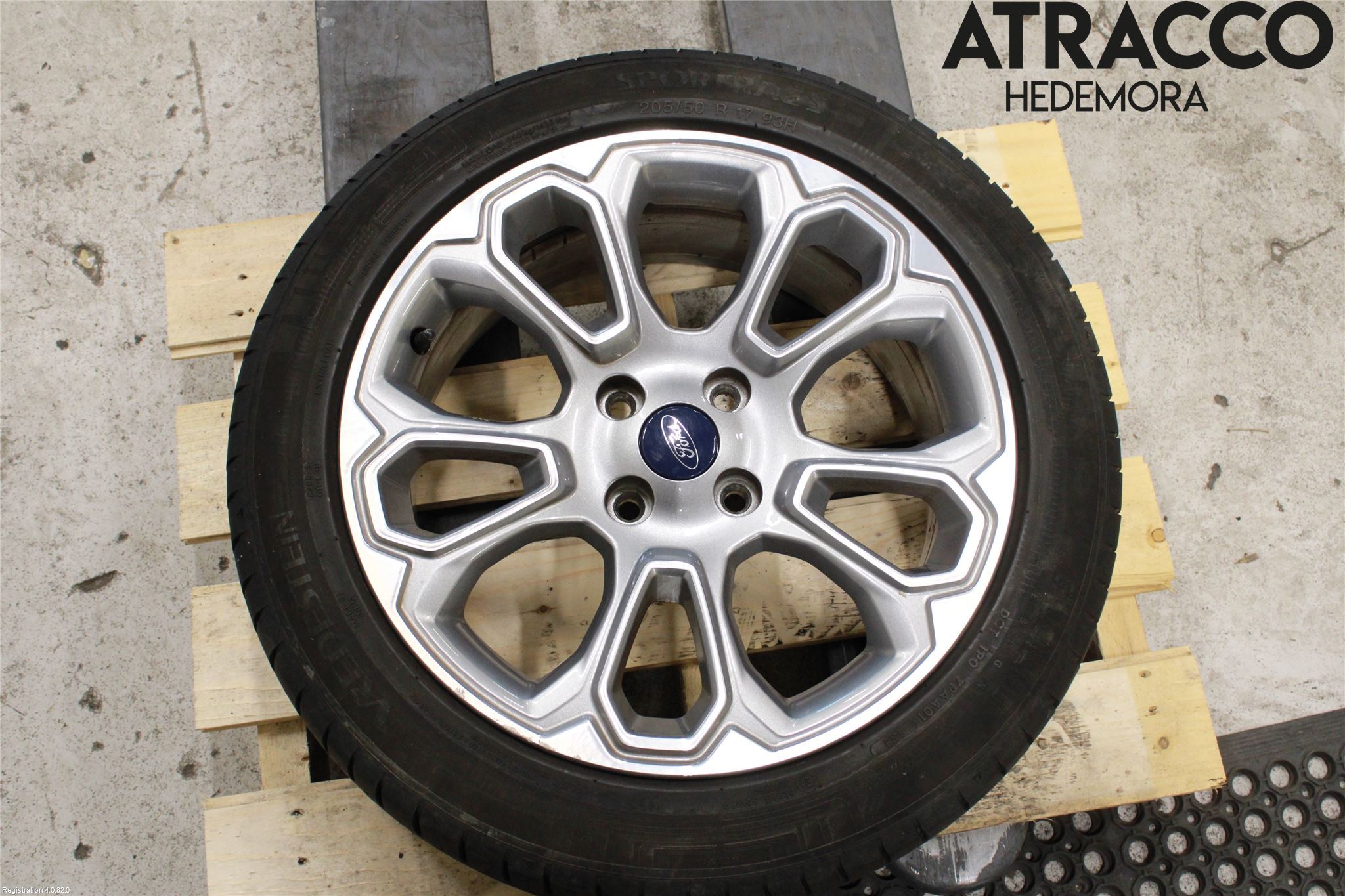 Ford ECOSPORT 17- Sommardäck Alumfälg 4St