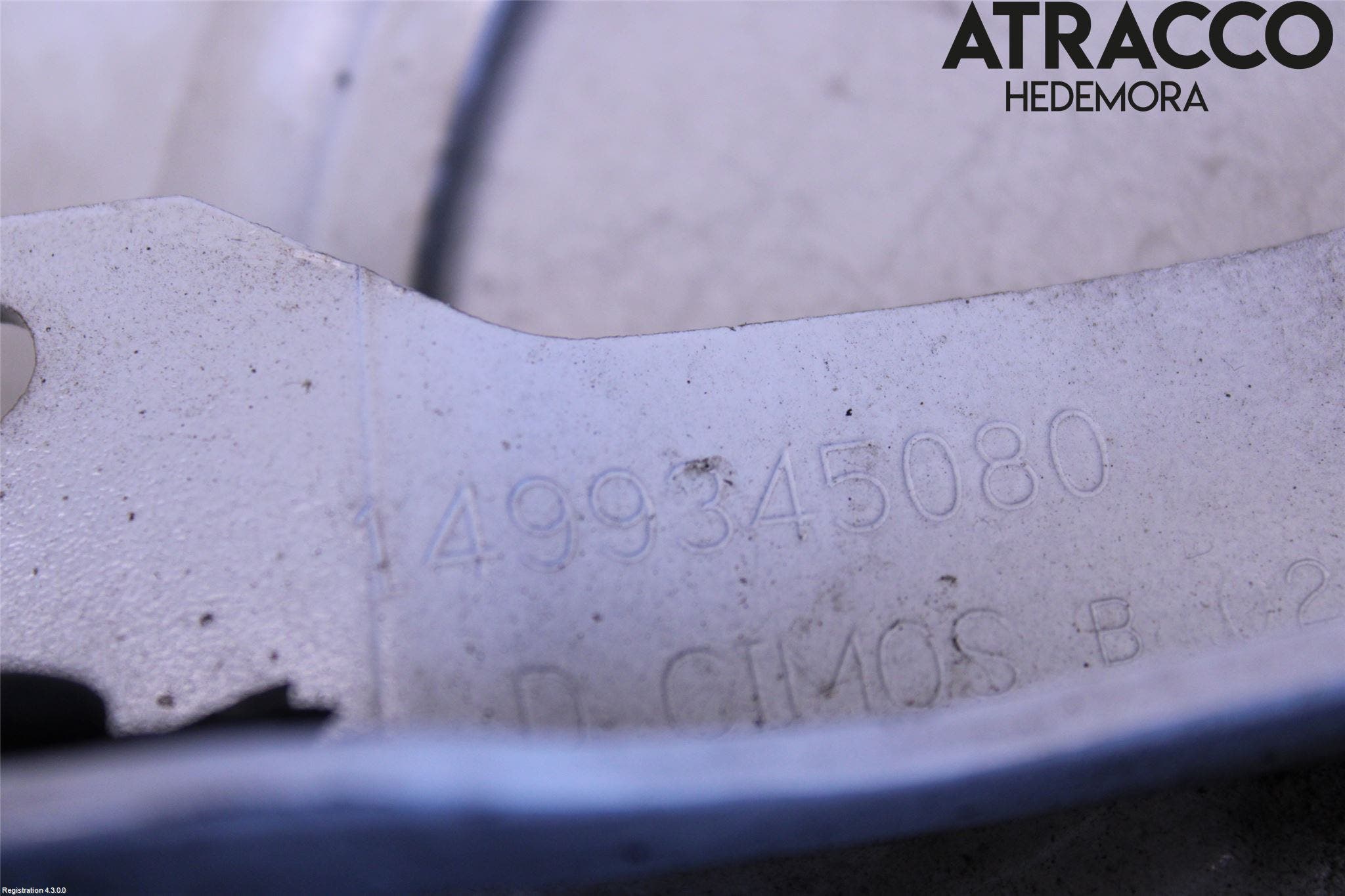 Peugeot EXPERT 15-16 Huvgångjärn