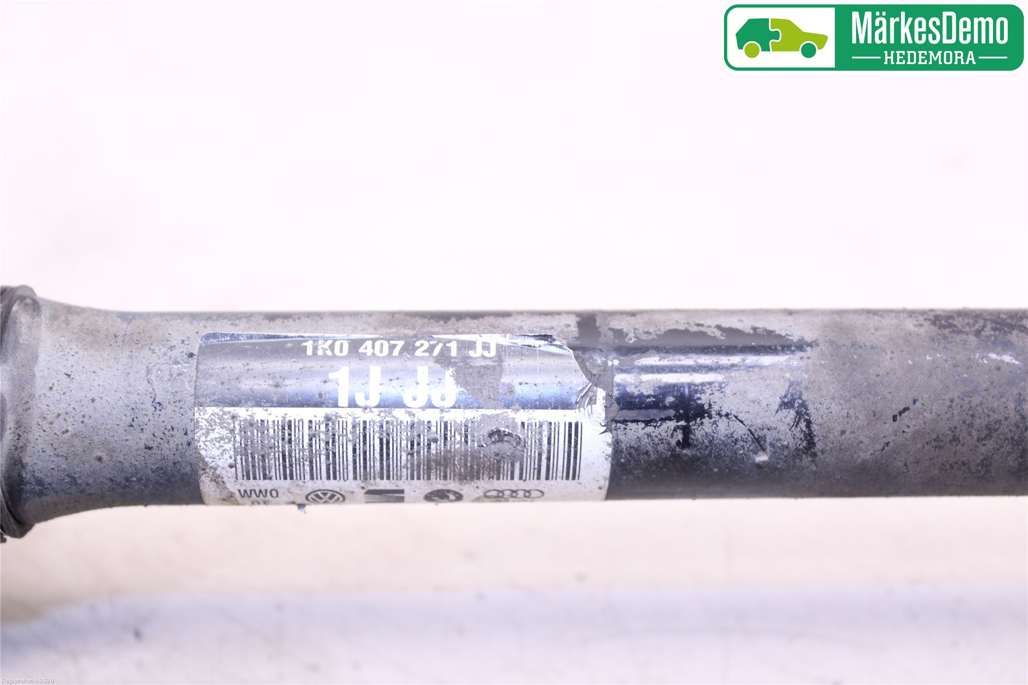 Volkswagen VW PASSAT 05-11 Drivaxel Fram Vänster