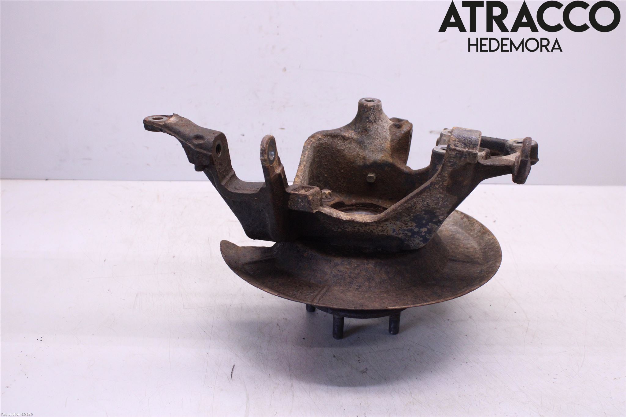 Ford KUGA 13-16 Hjullagerhus-Spindel Vä B