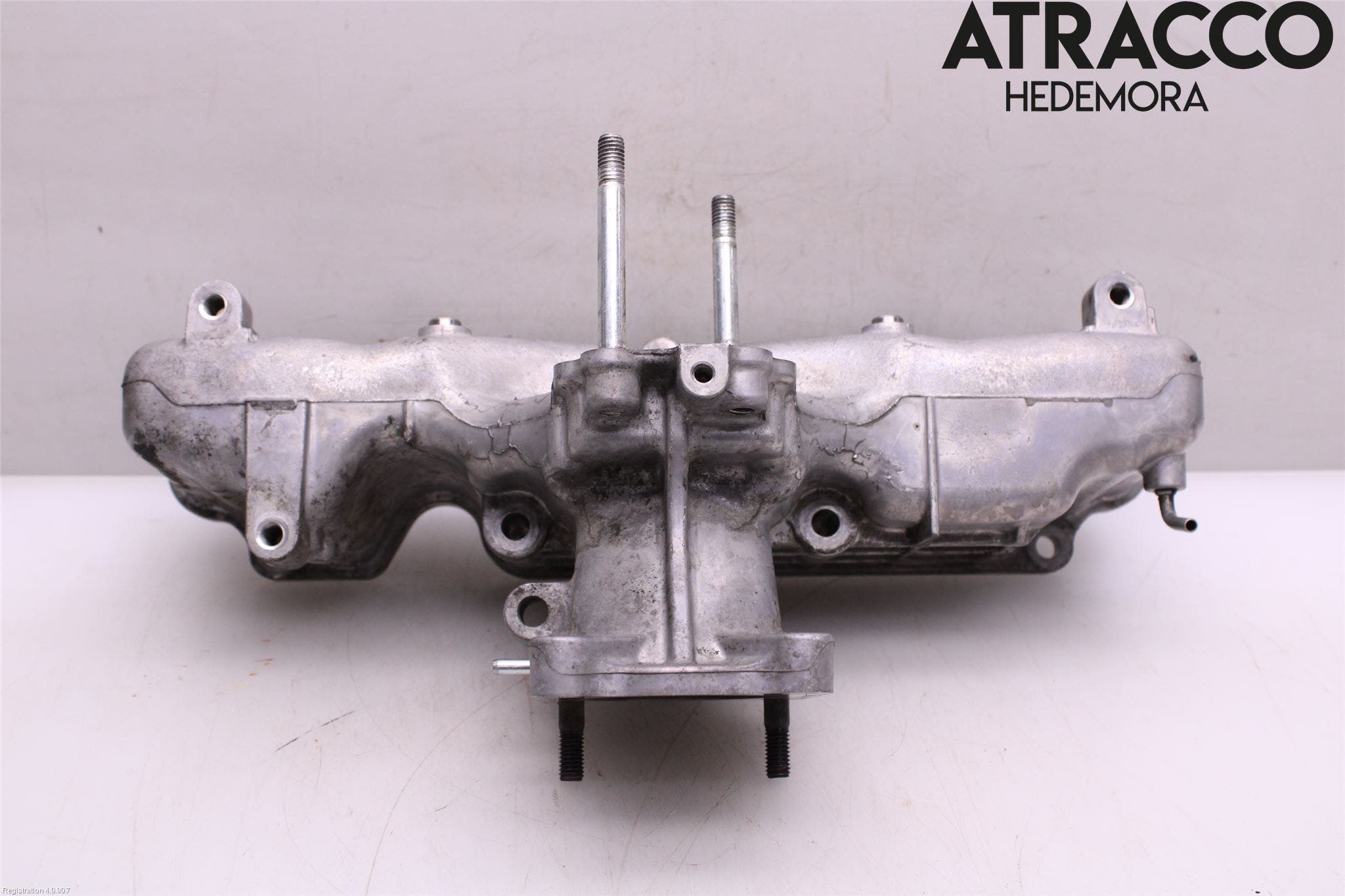 Toyota AVENSIS 07-08 Grenrör Insug