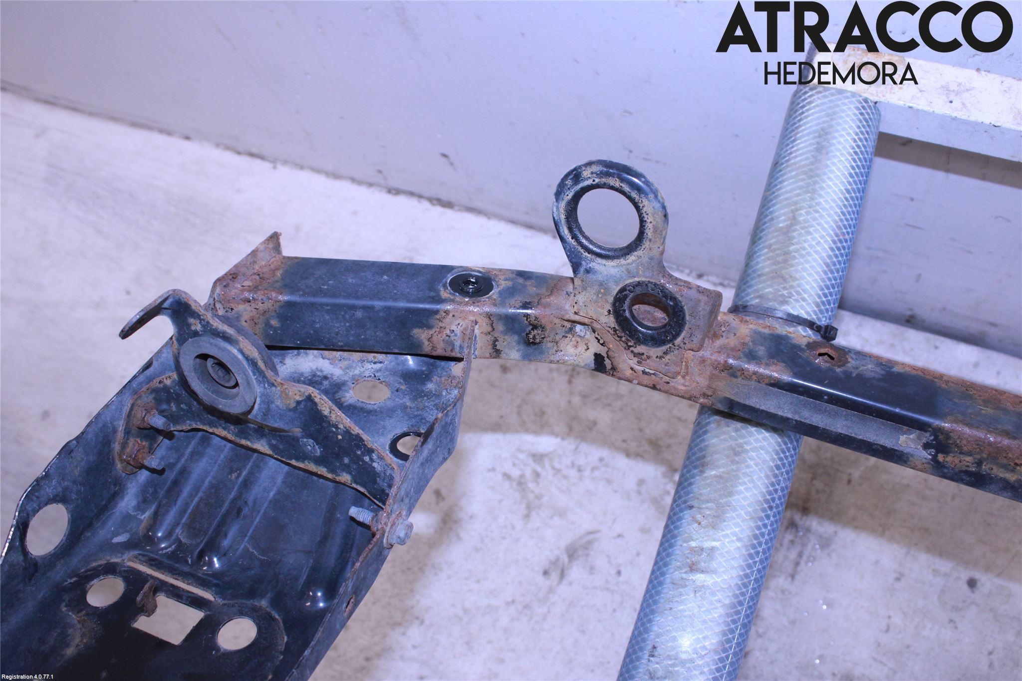 Nissan QASHQAI+2  10-14 Frontplåt