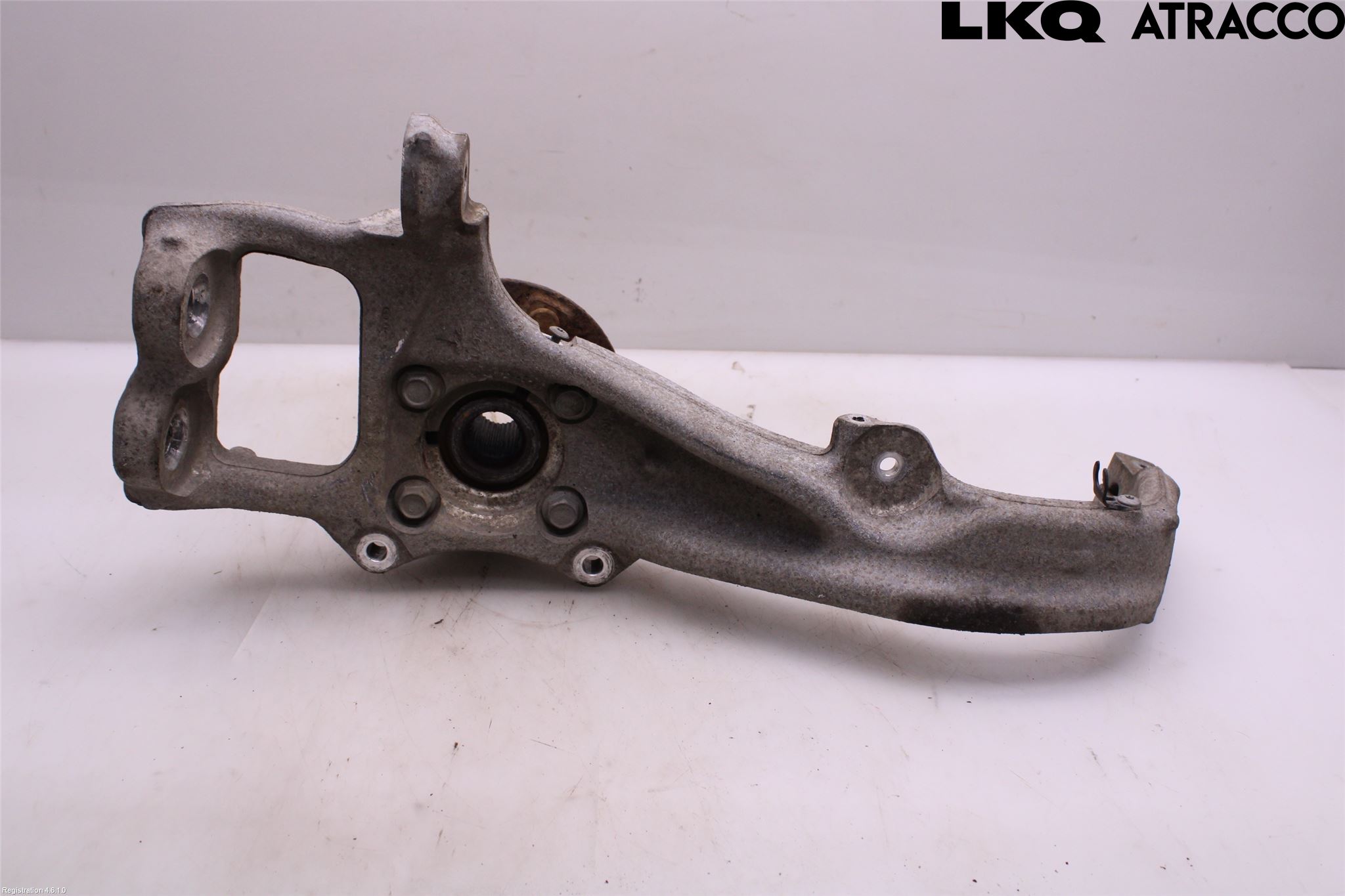 Tesla MODEL X 16- Styrspindel Lagerhus Hö