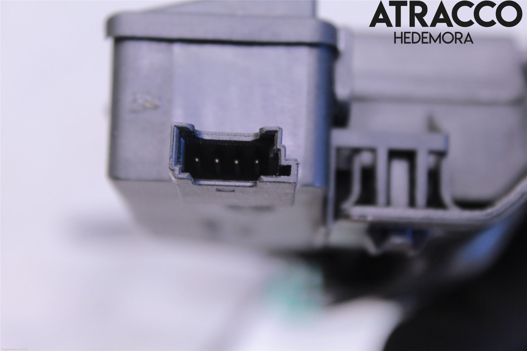 BMW 6 E63/64    02-10 Låskista Baklucka