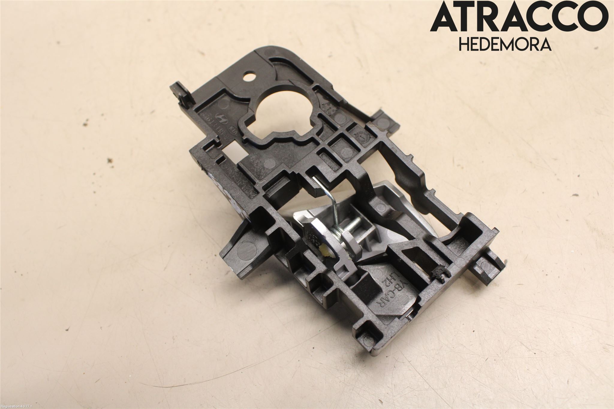 Kia RIO 17- Dörrhandtag Inre Vä