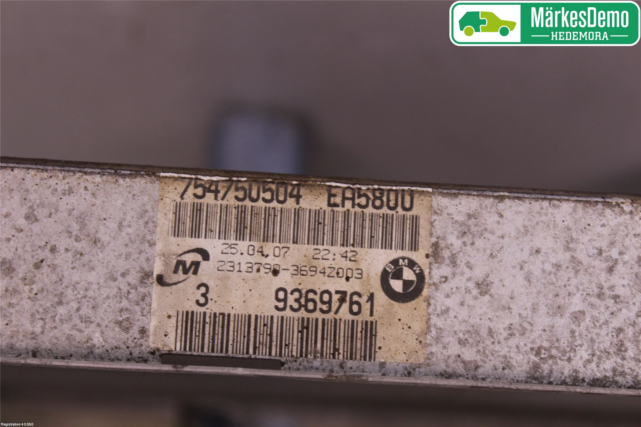 BMW 1 E87/81 5D/3D 03-11 Kylare Aut