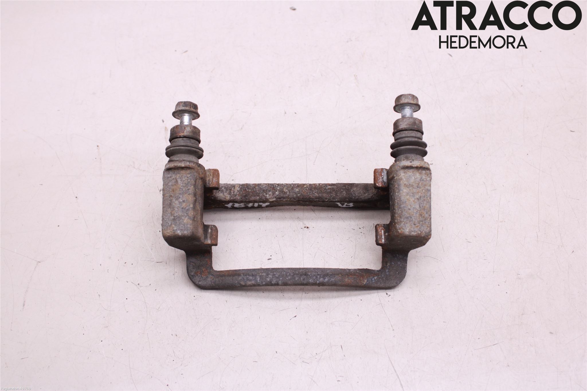 Chevrolet CAPTIVA Bromsokshållare